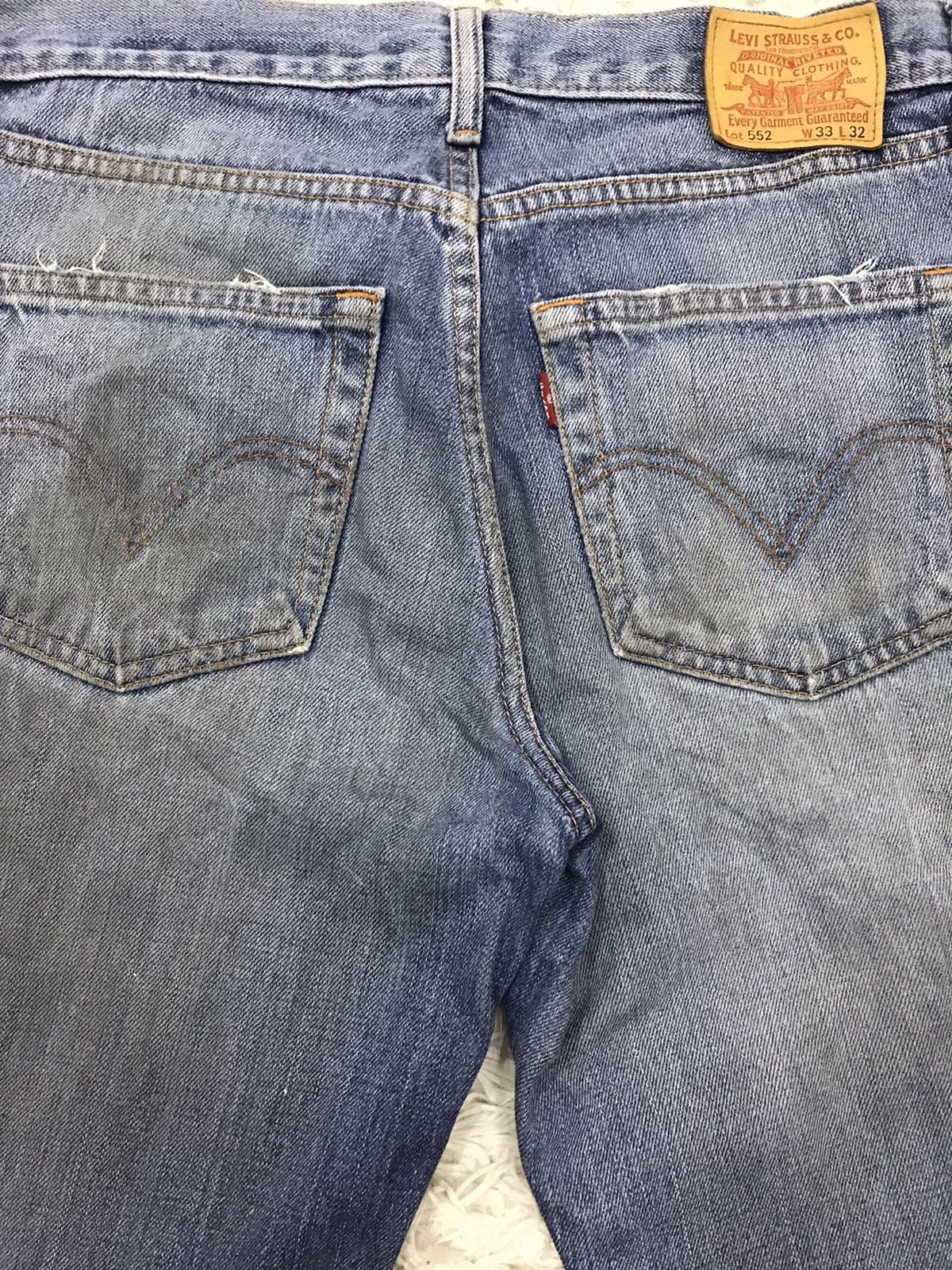 Levi's Vintage Clothing × Vintage Vintage Levis Lot 552 Straight Cut Distressed Jeans Size US 30 / EU 46 - 10 Thumbnail