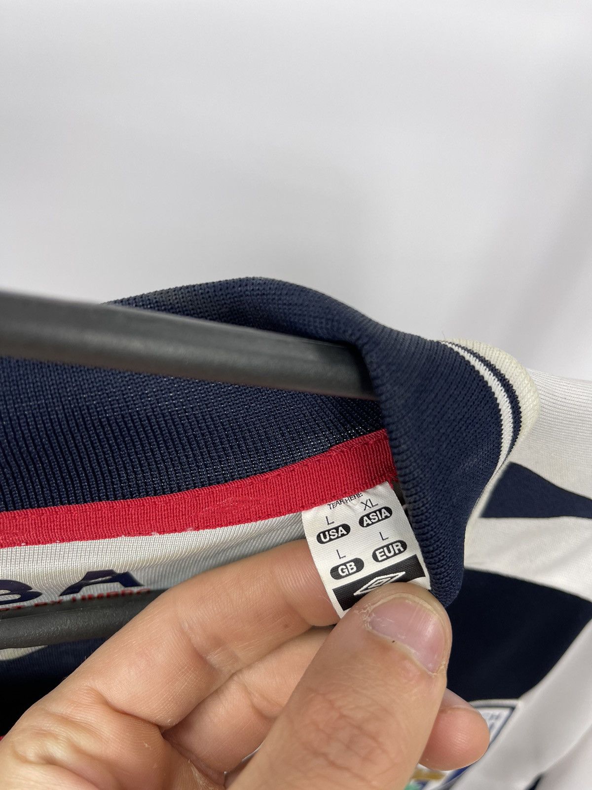 Umbro West Bromwich Albion 2007 - 2008 home football Umbro size L Size US L / EU 52-54 / 3 - 4 Thumbnail