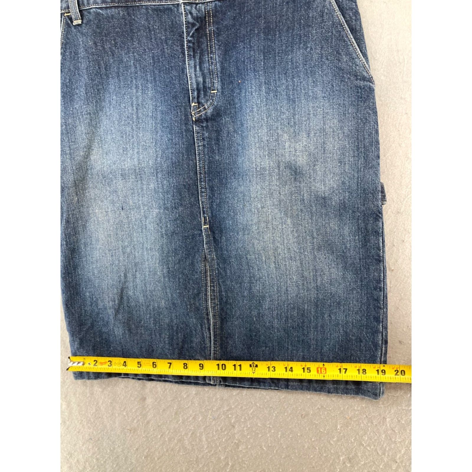 Tommy Hilfiger VINTAGE Tommy Hilfiger Denim Skirt 6 Blue Carpenter Mid Rise Casual 90s Womens USA MADE Size 28" / US 6 / IT 42 - 3 Thumbnail