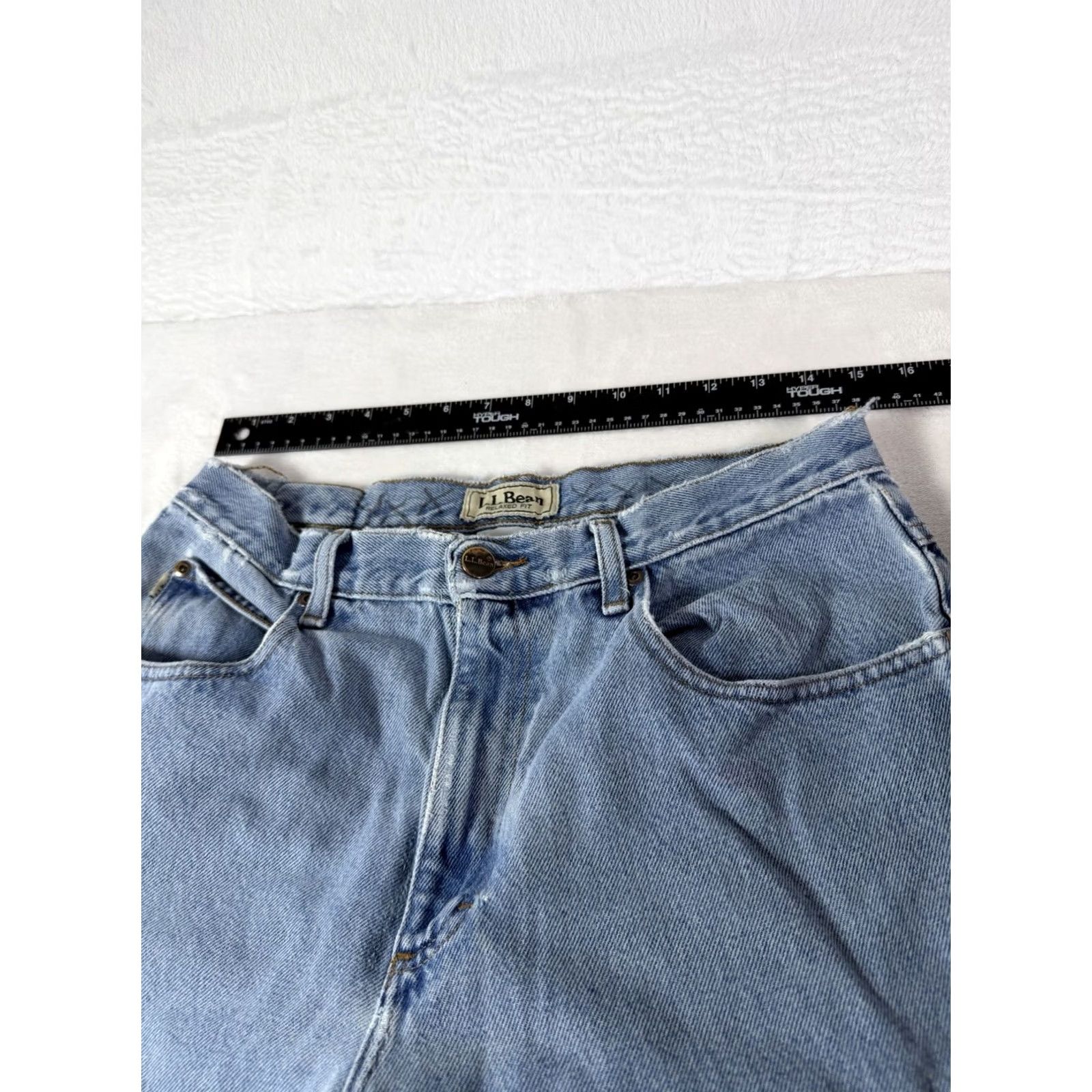 Vintage VINTAGE L.L.Bean Jeans Men's Relaxed Fit Size 32x30 Light Blue Denim Workwear Size US 32 / EU 48 - 6 Thumbnail