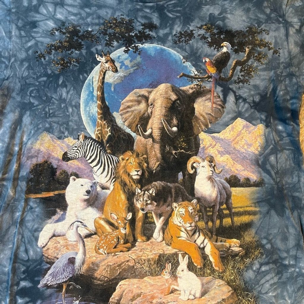 The Mountain Extinction is Forever 1997 animal graphic tee size M Size US M / EU 48-50 / 2 - 3 Thumbnail