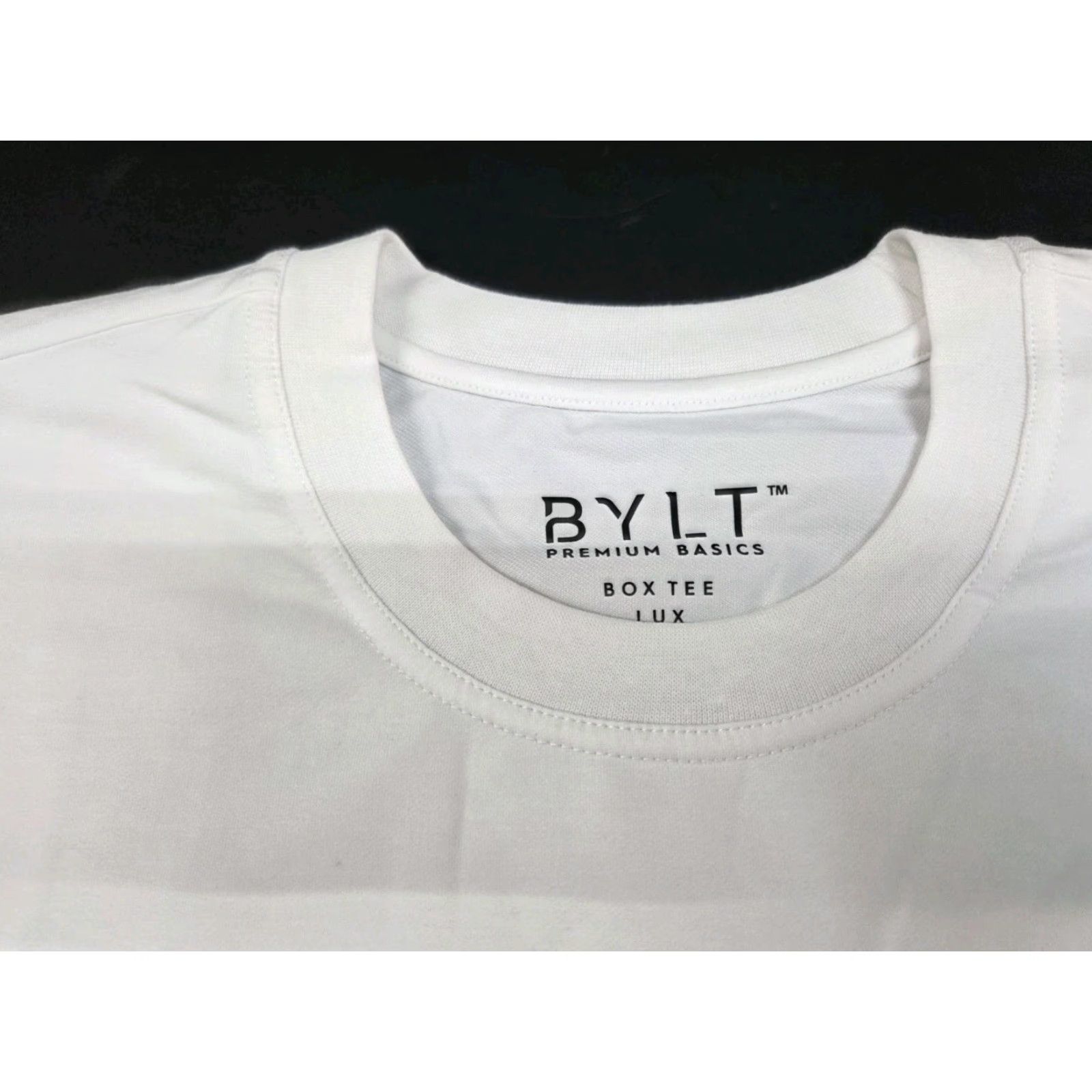 Vintage BYLT Box Tee Lux Shirt White Graphic Print Short Sleeve Crew Neck XL Mens Shirt Size US XL / EU 56 / 4 - 2 Thumbnail