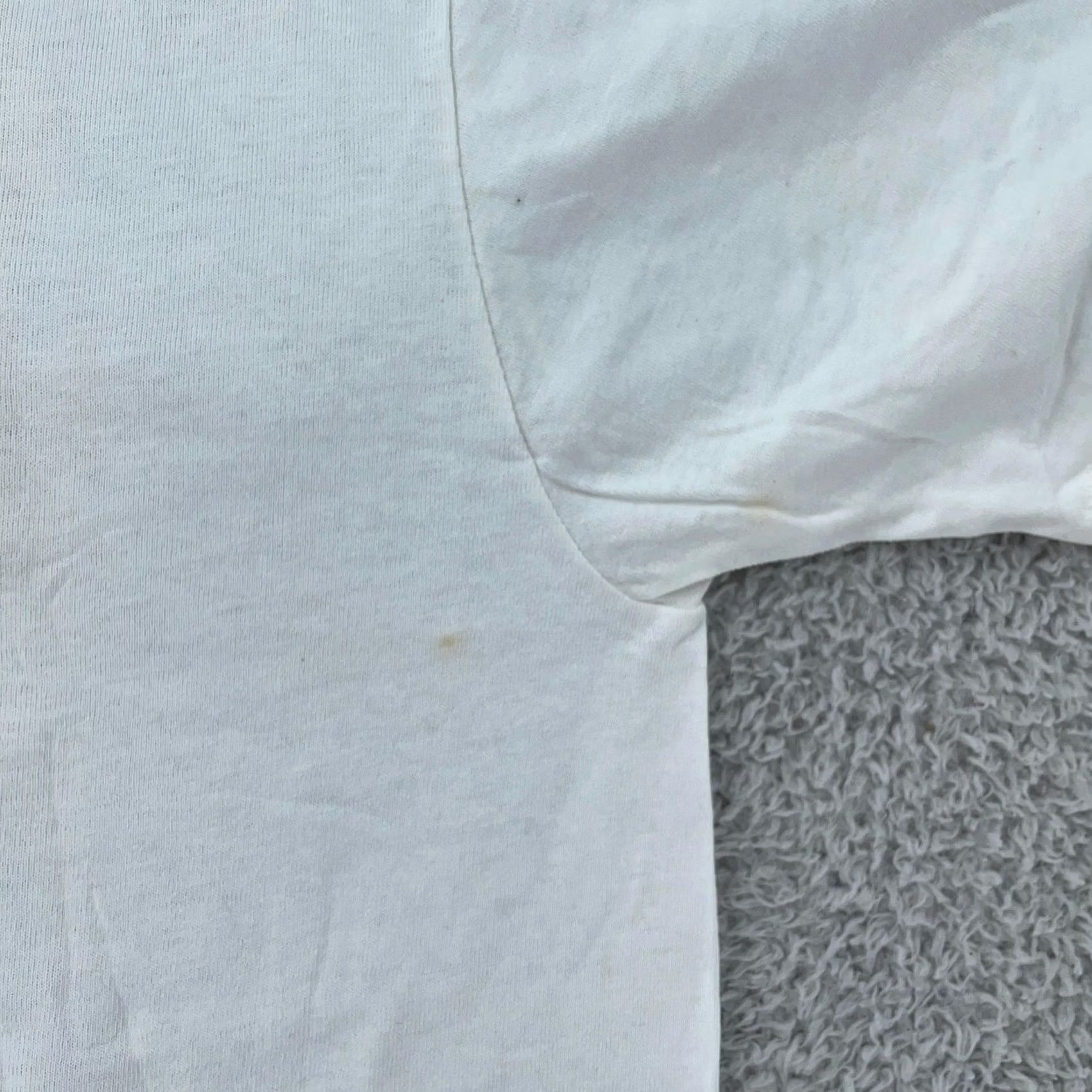 Vintage VINTAGE B.V.D Shirt Mens S White Cotton Crewneck 90s Undershirt Solid Size US S / EU 44-46 / 1 - 6 Thumbnail