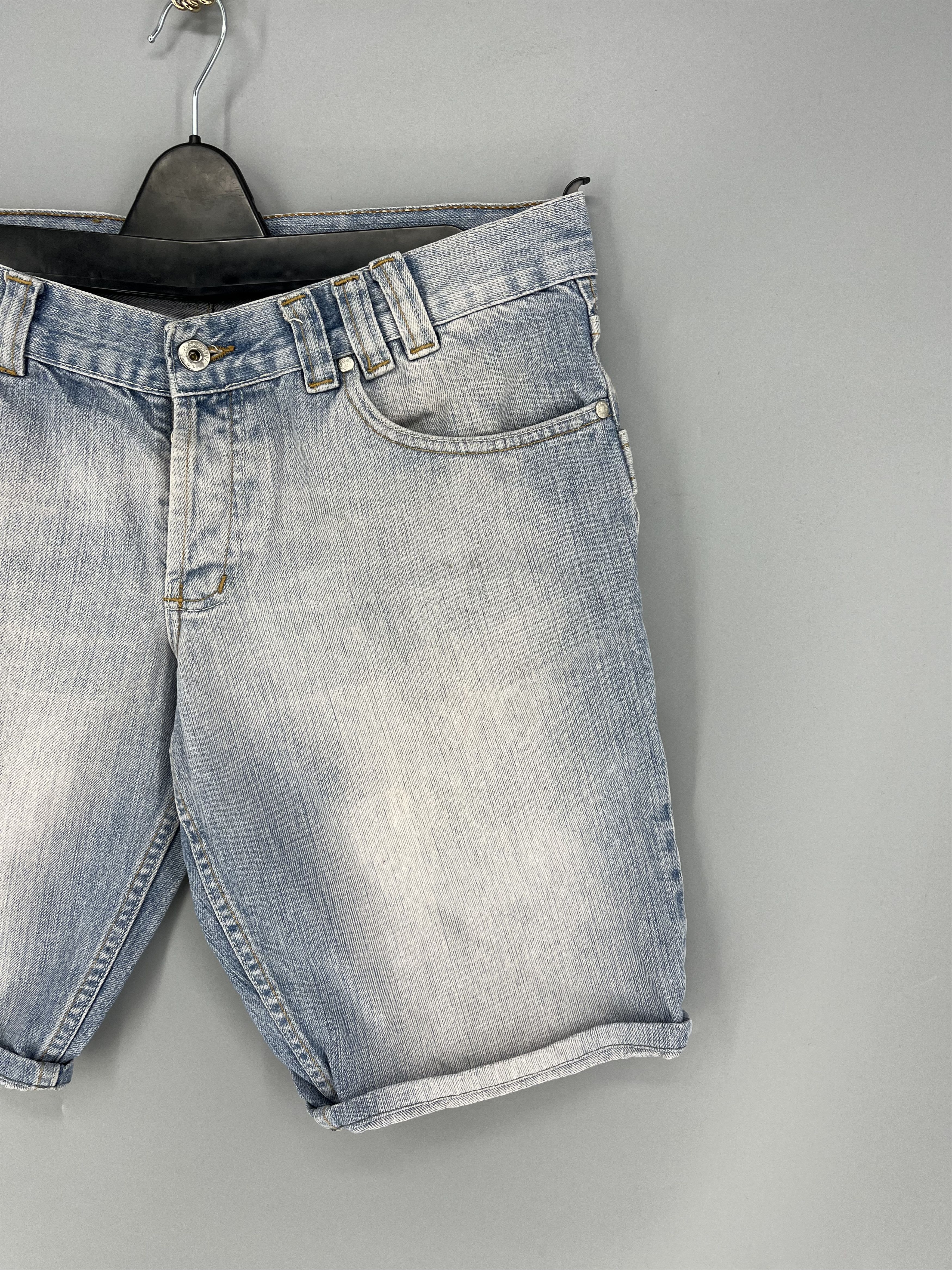 Dolce & Gabbana Vintage D&G Dolce & Gabbana Denim Shorts Mens 34 Size US 34 / EU 50 - 5 Thumbnail