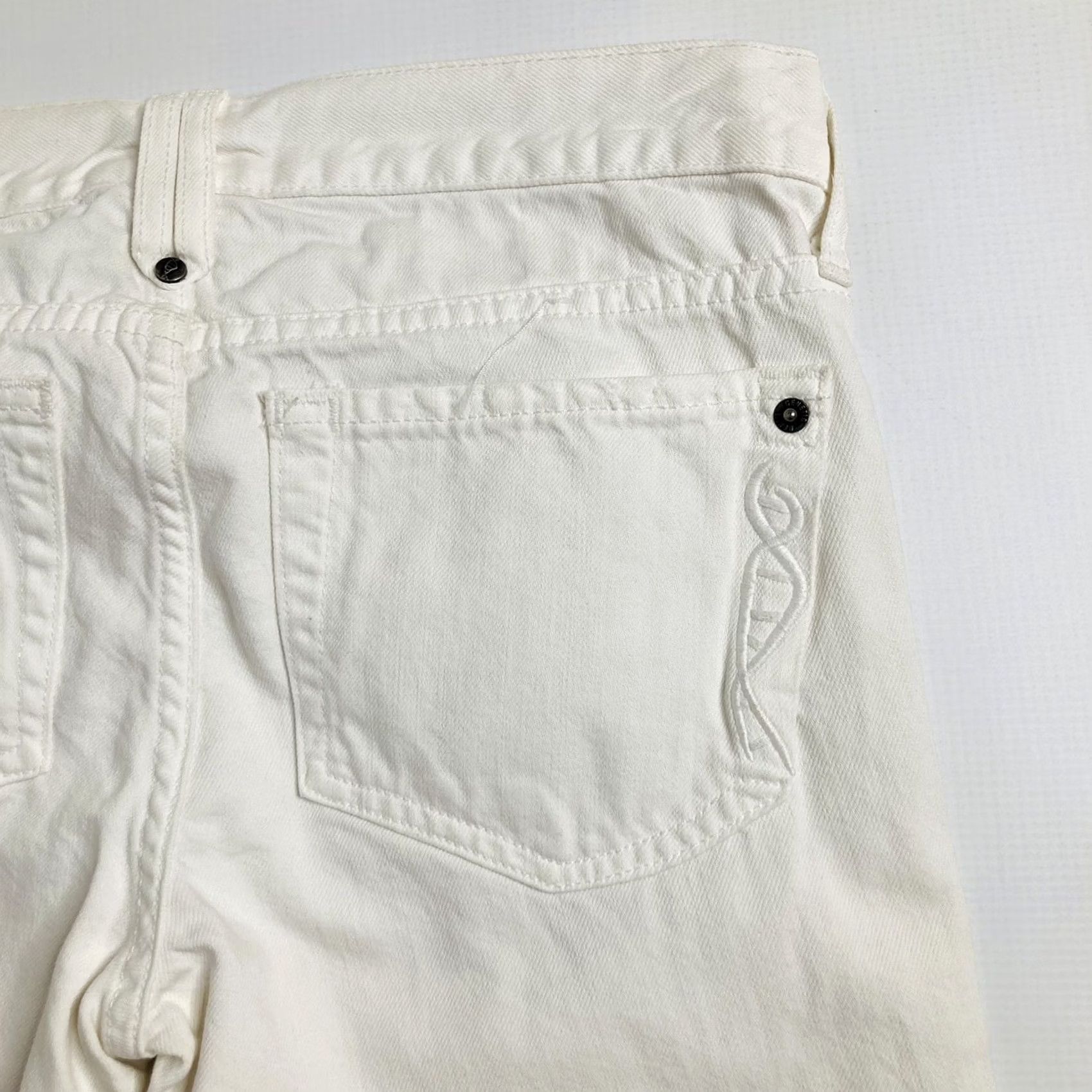 Denime Genetic Denim Jeans White Size 24 Skinny Distressed Inseam 30 Low Rise 5-Pocket Womens Size 42" / US 20 - 7 Thumbnail