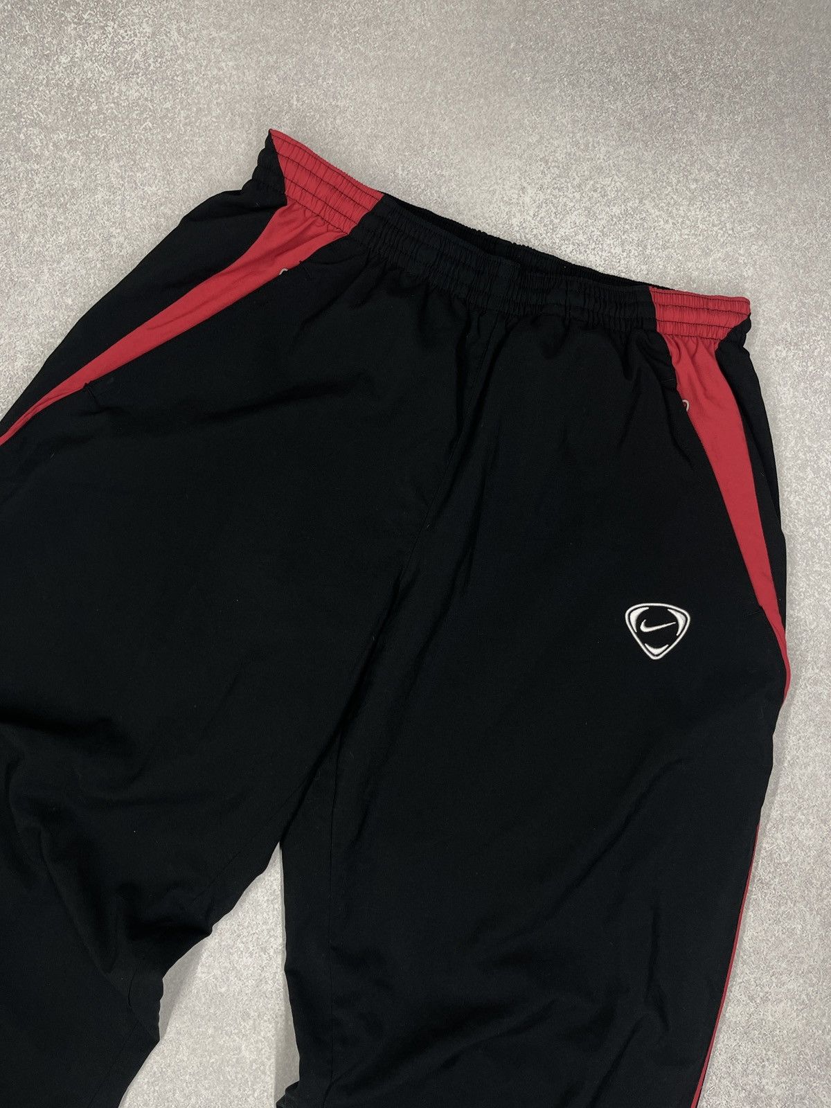 Nike Vintage Nike Nylon Sweatpants Black Trackpants TECH ACG Size US 32 / EU 48 - 3 Thumbnail