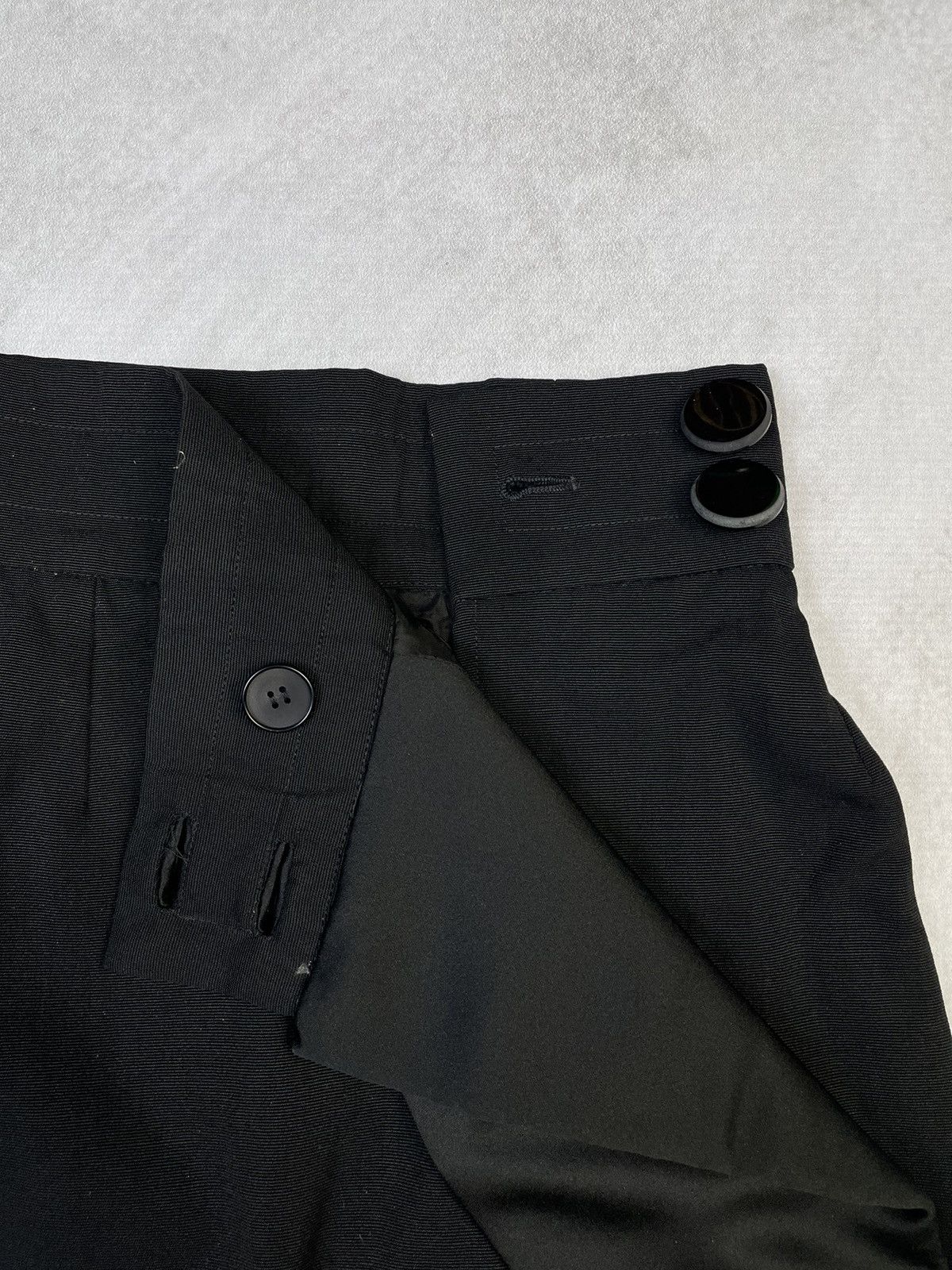 Yves Saint Laurent Fall 1988 Saint Laurent Rive Gauche 'Le Smoking' Skirt Size 23" - 7 Thumbnail