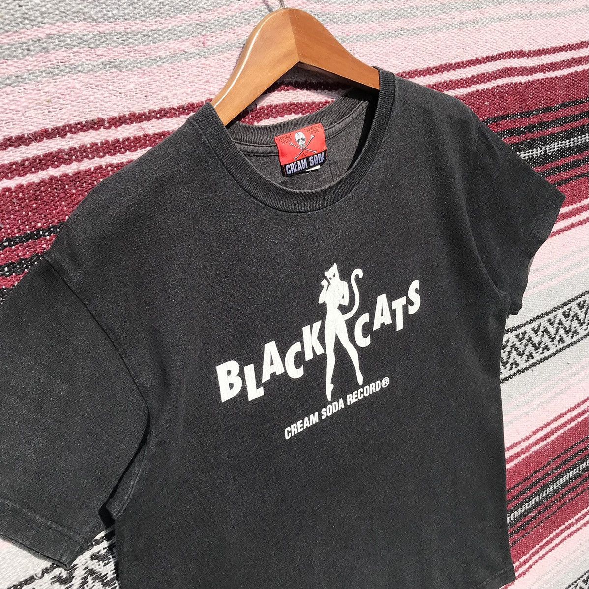 Vintage Vintage Cream Soda Black Cats Tee Japanese Brand Sun Faded Size US S / EU 44-46 / 1 - 5 Thumbnail