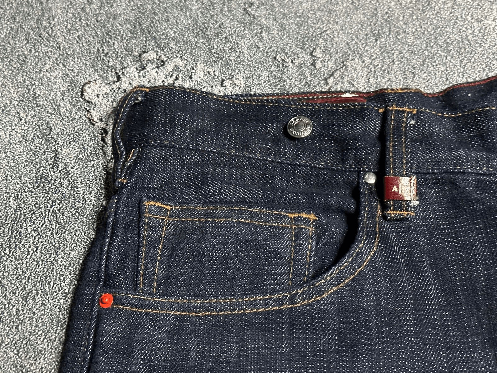 Armani Collezioni Armani Exchange high quality selvage denim 32 Size US 32 / EU 48 - 7 Thumbnail