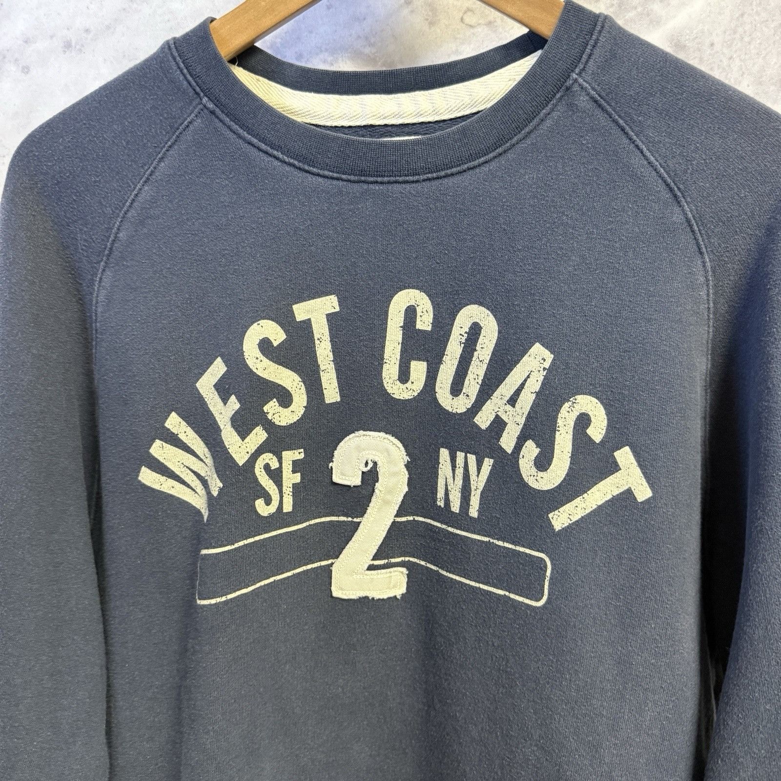 Old Navy Old Navy Surplus Sweatshirt Mens XL 23.5x27 Blue West Coast Size US XL / EU 56 / 4 - 1 Thumbnail