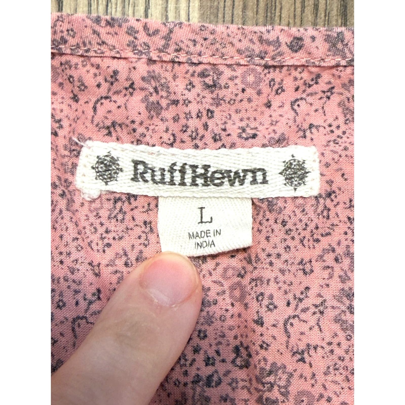 Pinko Ruff Hewn Blouse Women's Large Black Pink Floral Long Sleeve 1/4 Buttons Coat? Size L / US 10 / IT 46 - 5 Thumbnail