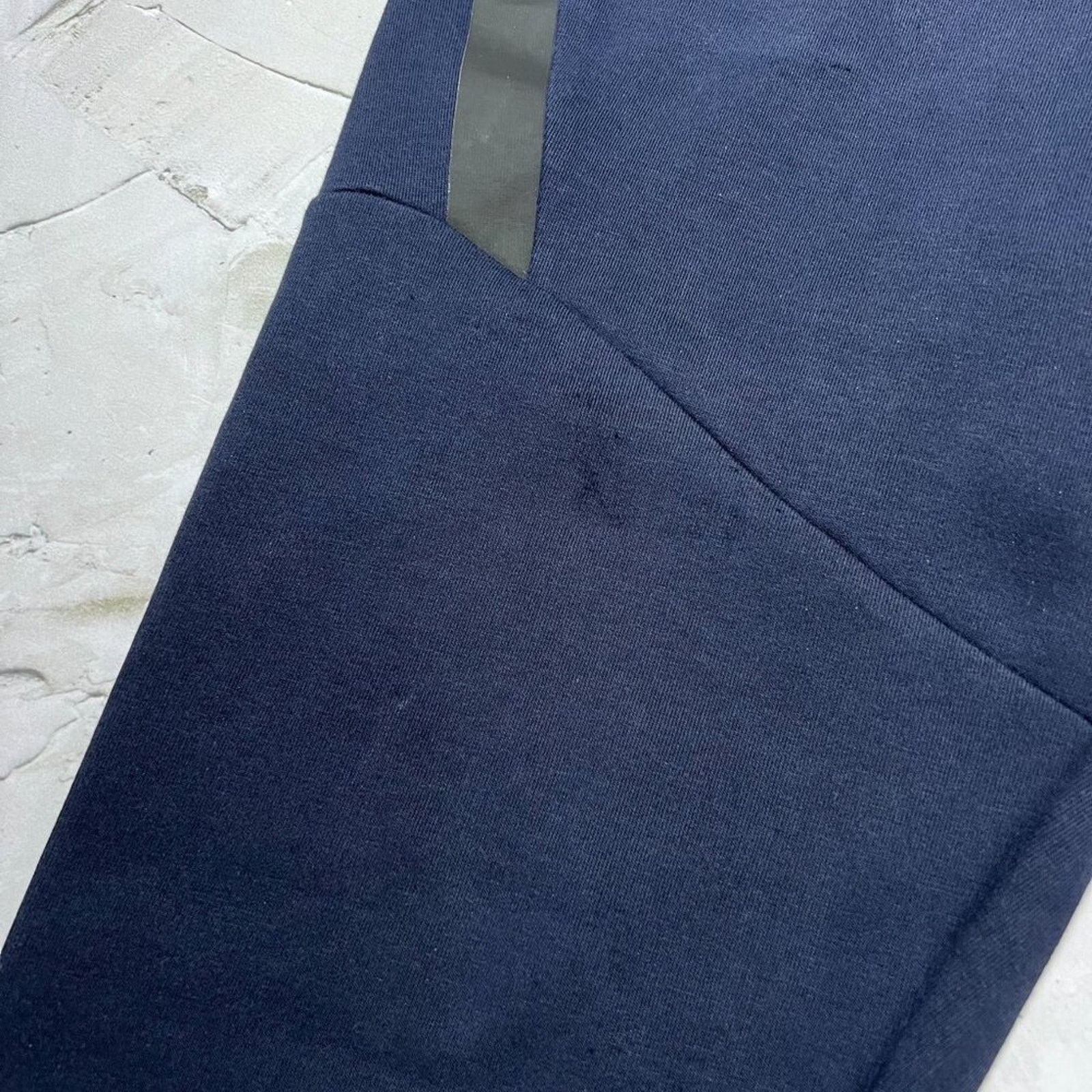 Nike Nike Tech Fleece Jogger Navy Short Cargo Zip Pocket Size L Size US 31 - 5 Thumbnail