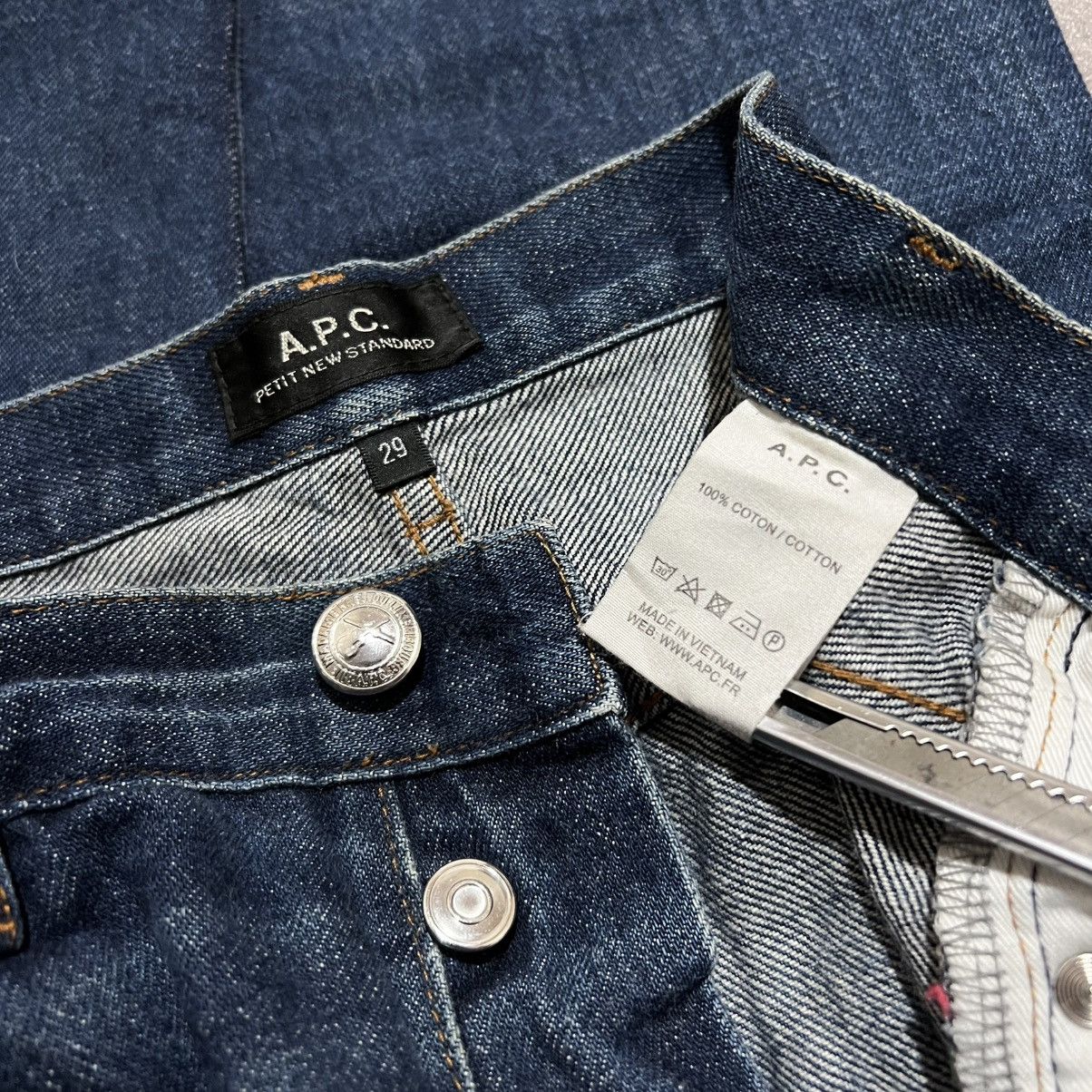 A.P.C. A.P.C. Petit New Standard 'Butler' Japanese Selvedge Denim Size US 30 / EU 46 - 8 Thumbnail