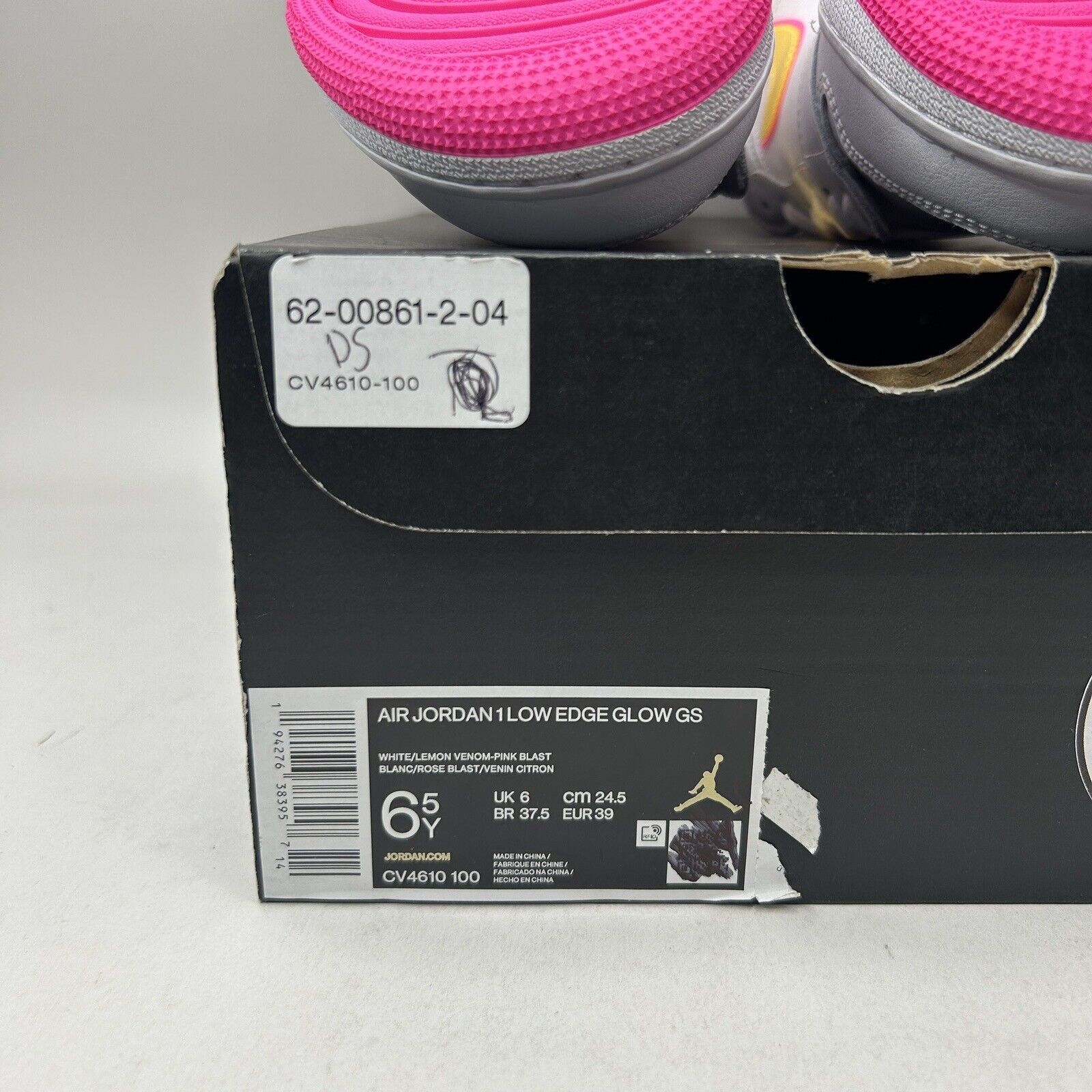 Nike Nike Air Jordan Air Jordan 1 Low GS “Edge Glow” 2023 Size US 8 / IT 38 - 5 Thumbnail