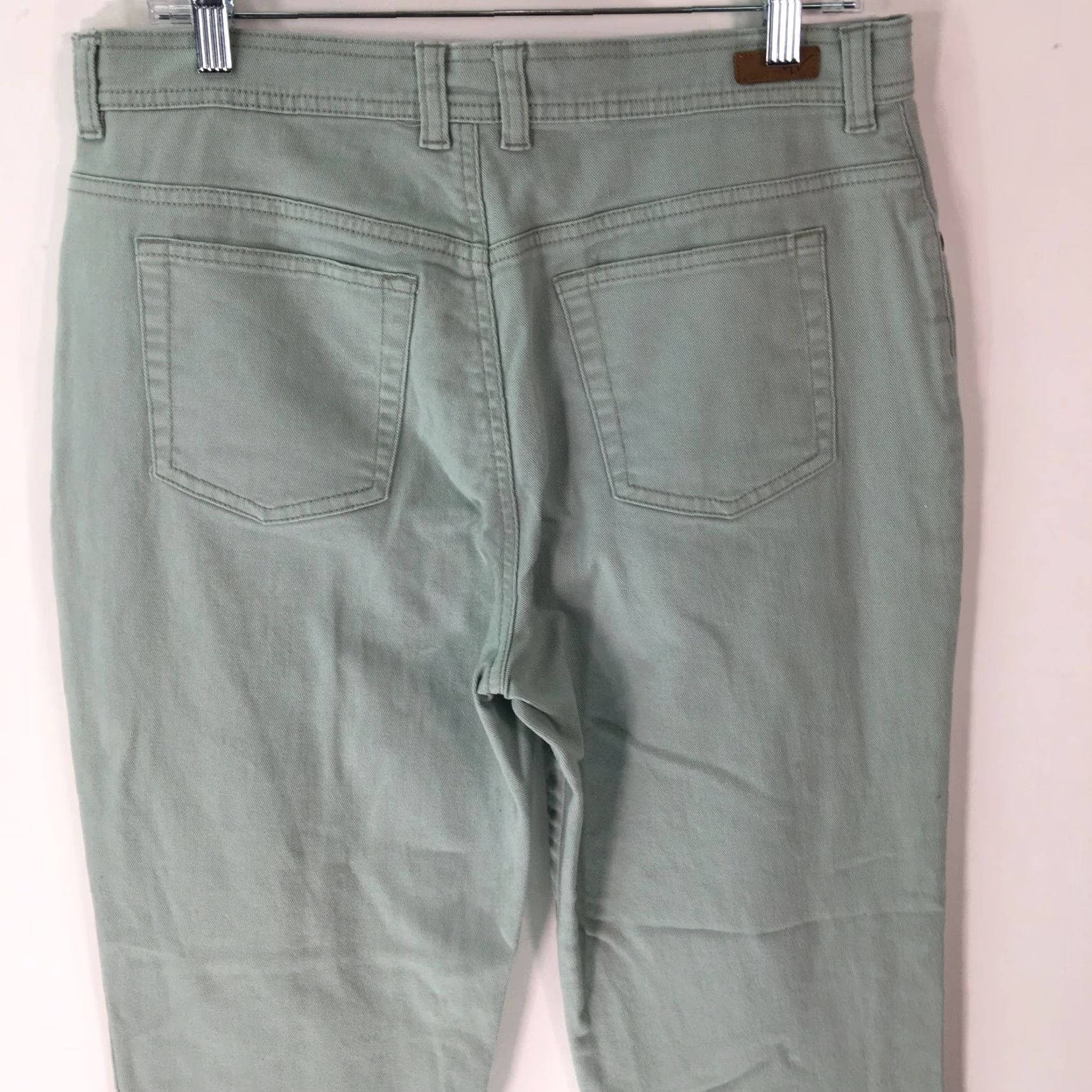 Gloria Vanderbilt VINTAGE Gloria Vanderbilt Womens Jeans Size 14 Green Straight 28-Inch Inseam Spring Summer Fall Winter Size 36" / US 14 / IT 50 - 3 Thumbnail