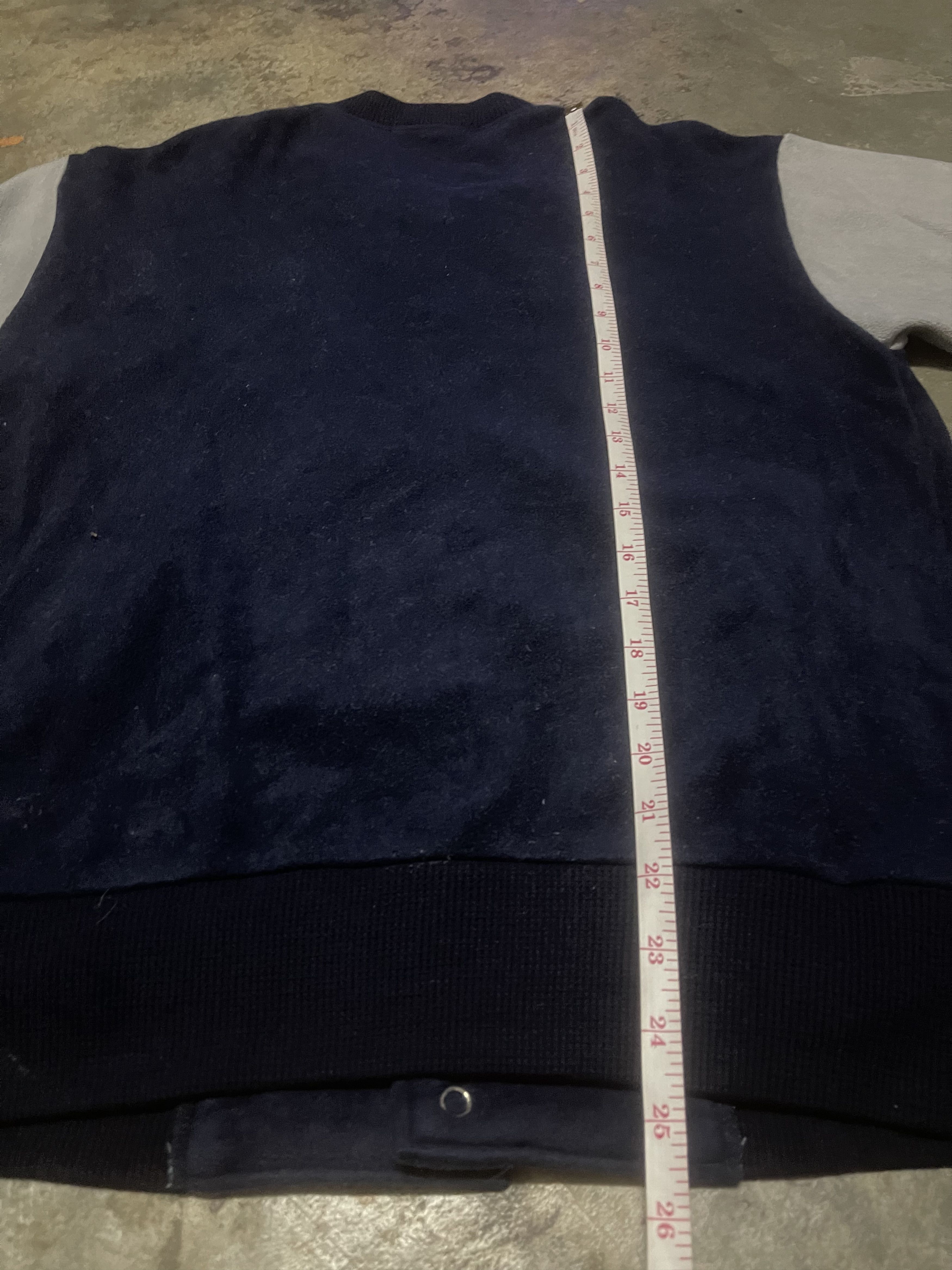 Vintage Varaki versity Size US M / EU 48-50 / 2 - 5 Thumbnail