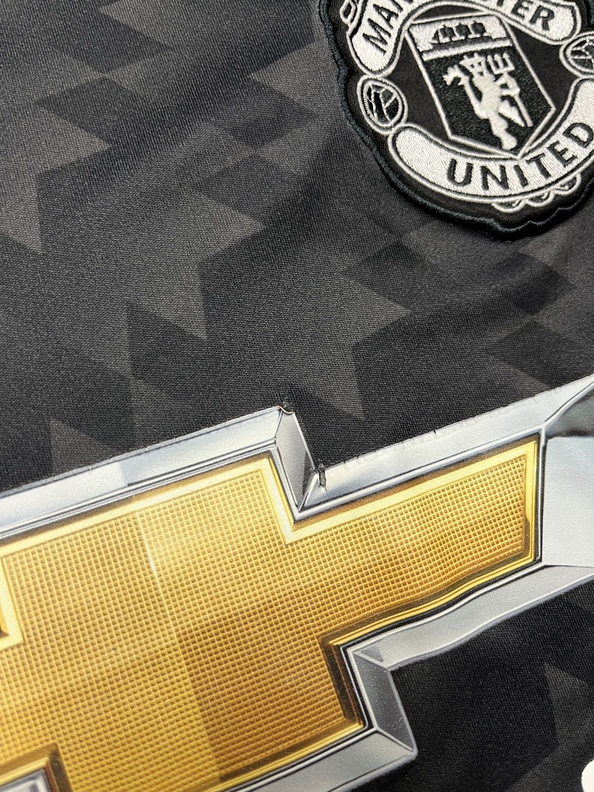 Nike Nike Manchester United 2017/18 Away Soccer Jersey Longsleeve Size US L / EU 52-54 / 3 - 7 Thumbnail