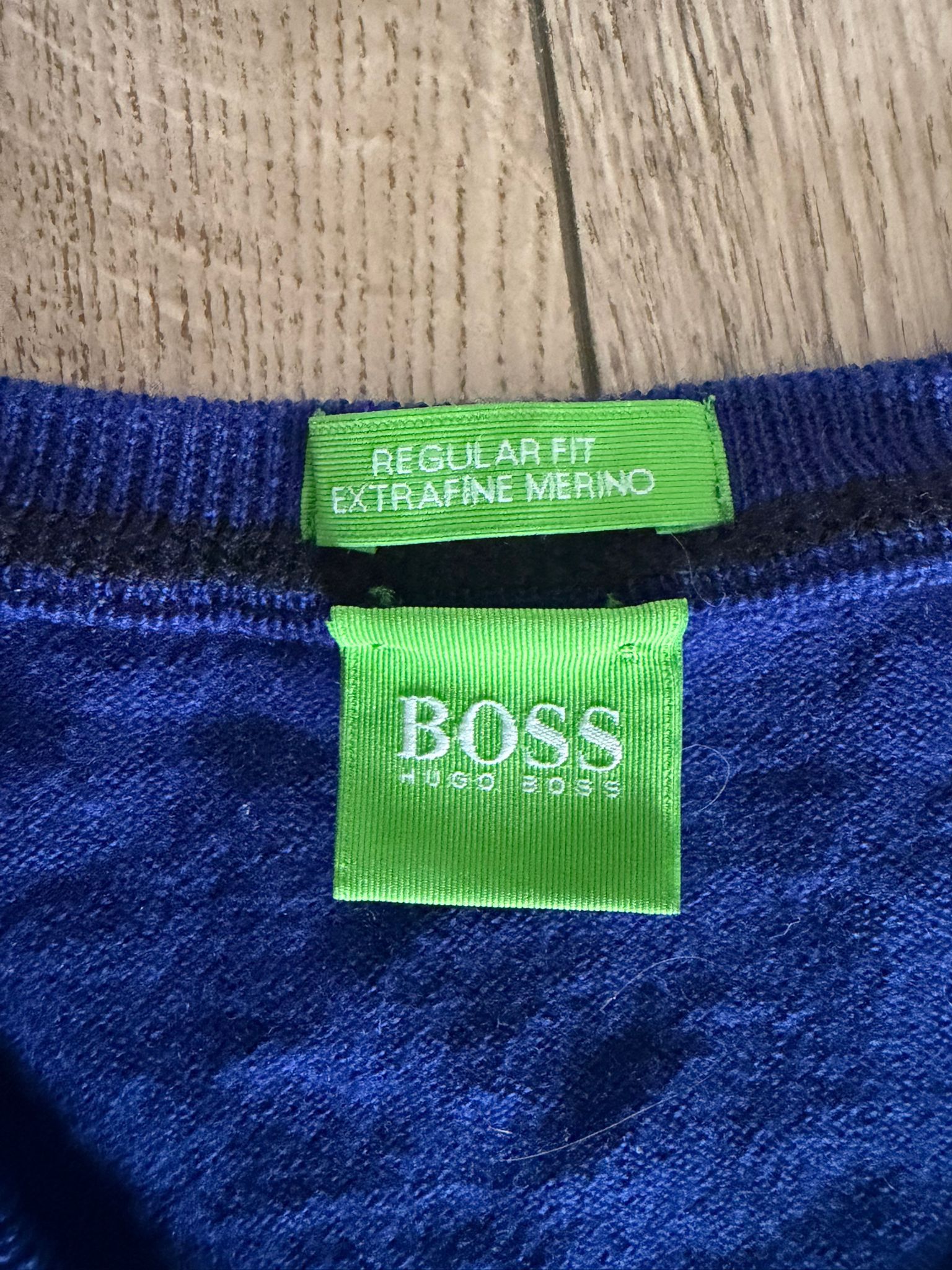 Hugo Boss Hugo Boss Green Label Navy Merino V-Neck Sweater Size M Size US M / EU 48-50 / 2 - 5 Thumbnail