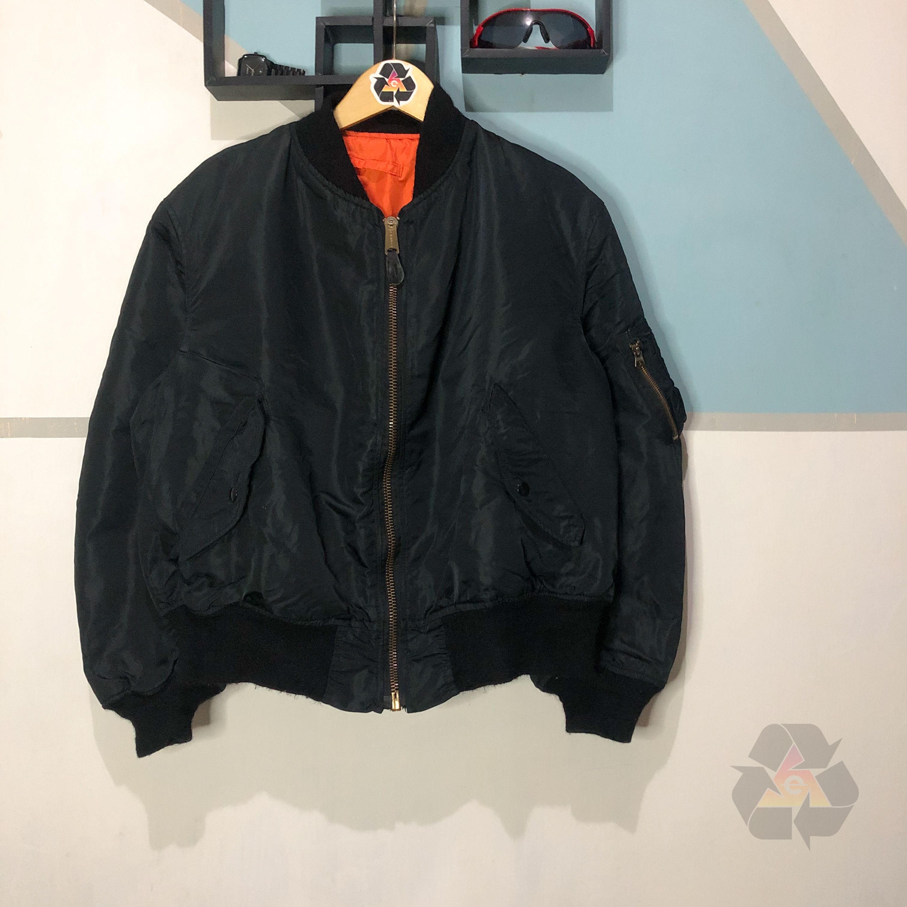 USA製 90s ALPHA MA-1 MIL-J-82790J USAF 楽天市場】【中古】ALPHA アルファ 90's MIL-J-82790J USAF MA-1
