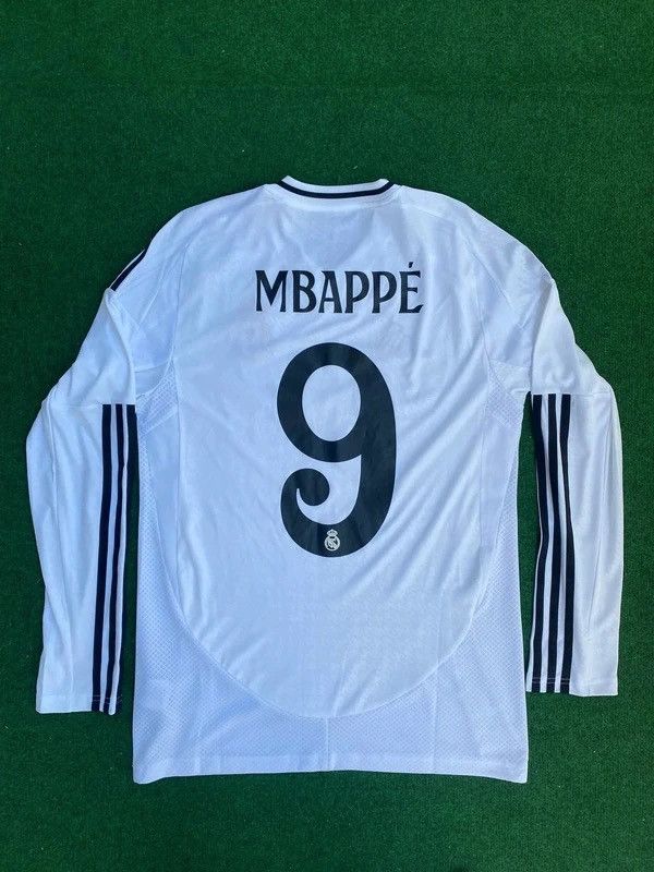 Adidas Adidas Real Madrid Mbappe long sleeve t-shirt size S Size US S / EU 44-46 / 1 - 1 Thumbnail