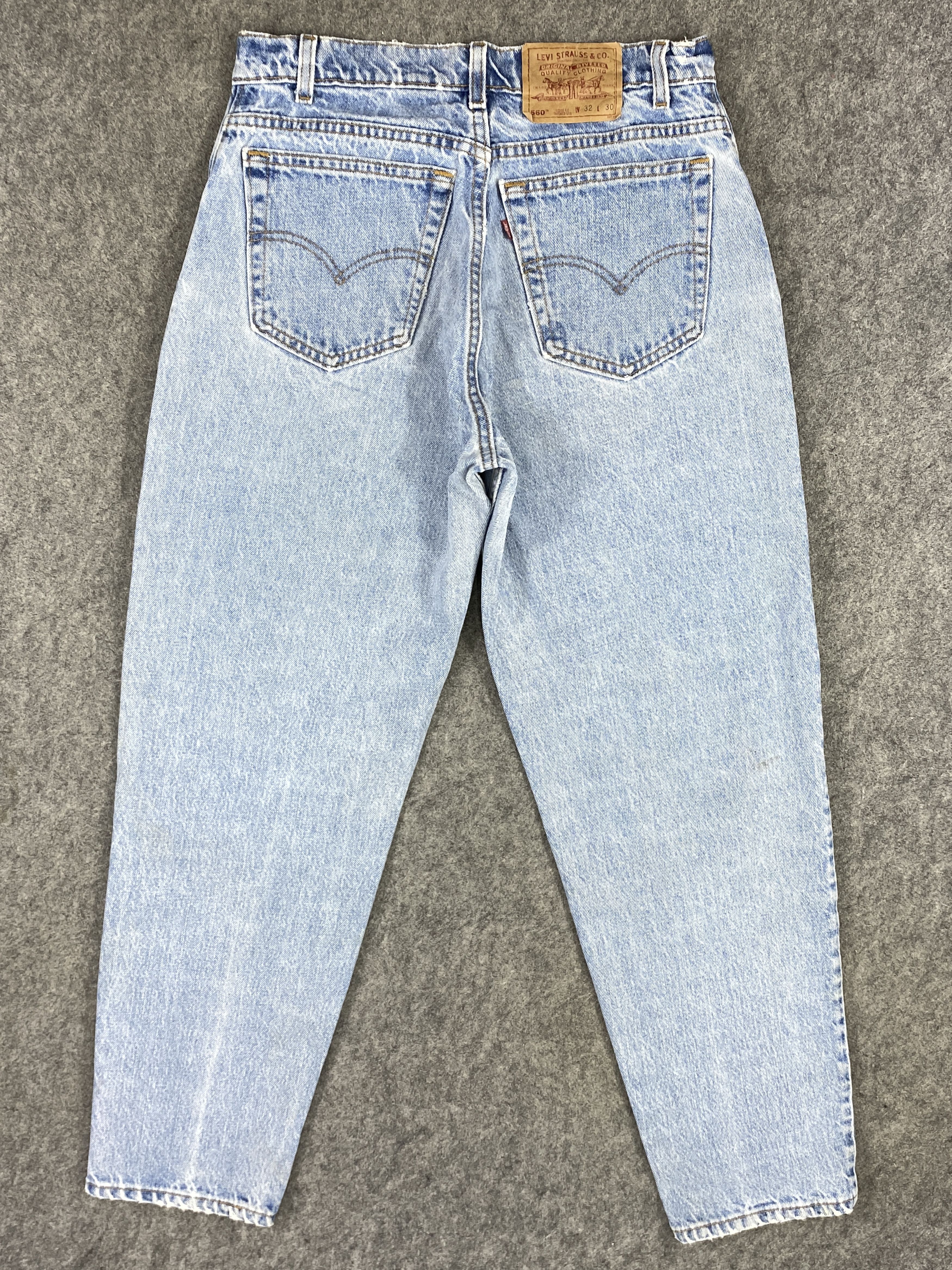 Japanese Brand 90's Light Blue Wash Vintage Levi's 560 USA 30x30 -JN1874 Size US 30 / EU 46 - 2 Thumbnail