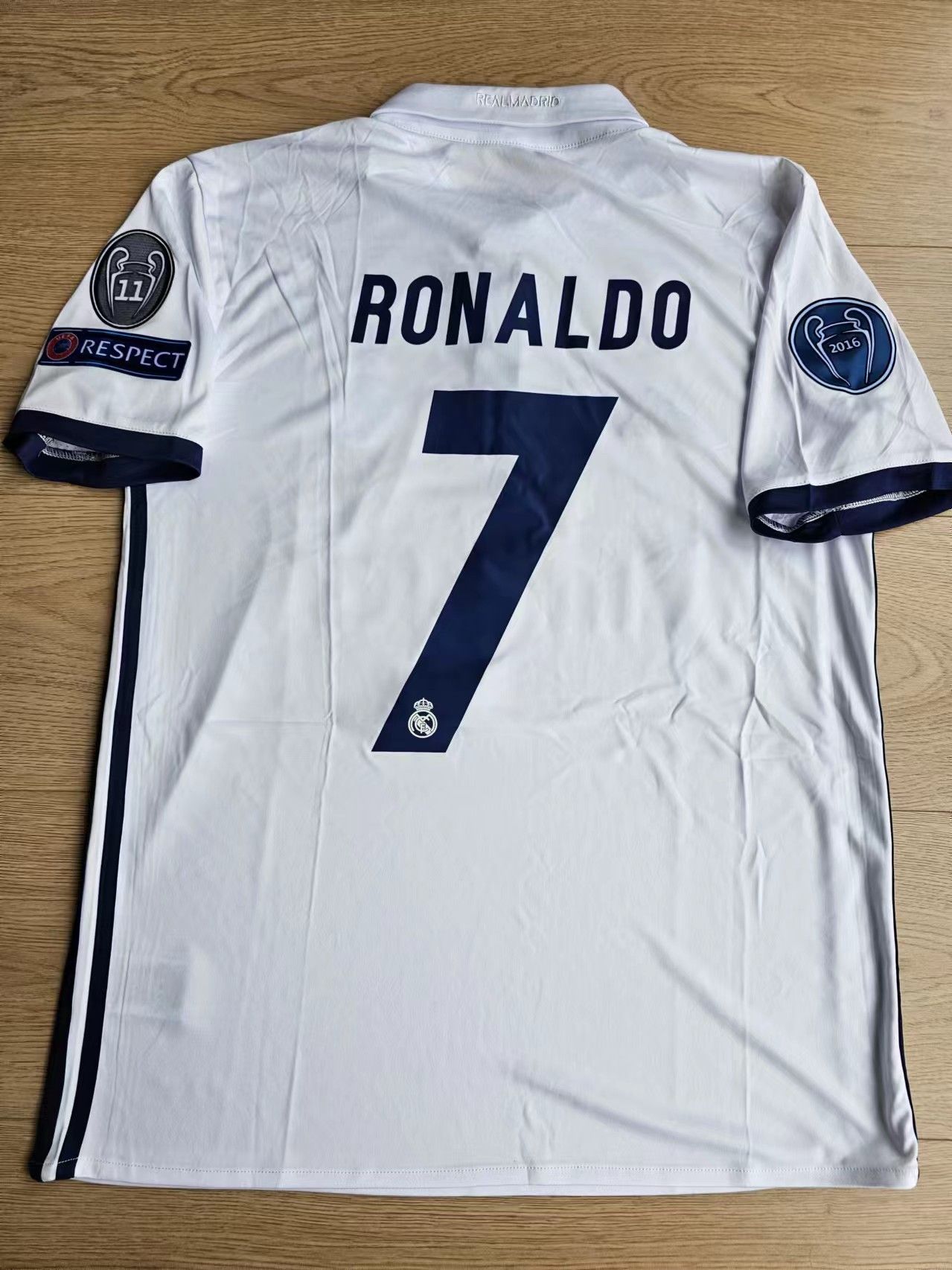 Other Real Madrid 2016 2017 Jersey #7 C Ronaldo Jersey Size US M / EU 48-50 / 2 - 2 Thumbnail