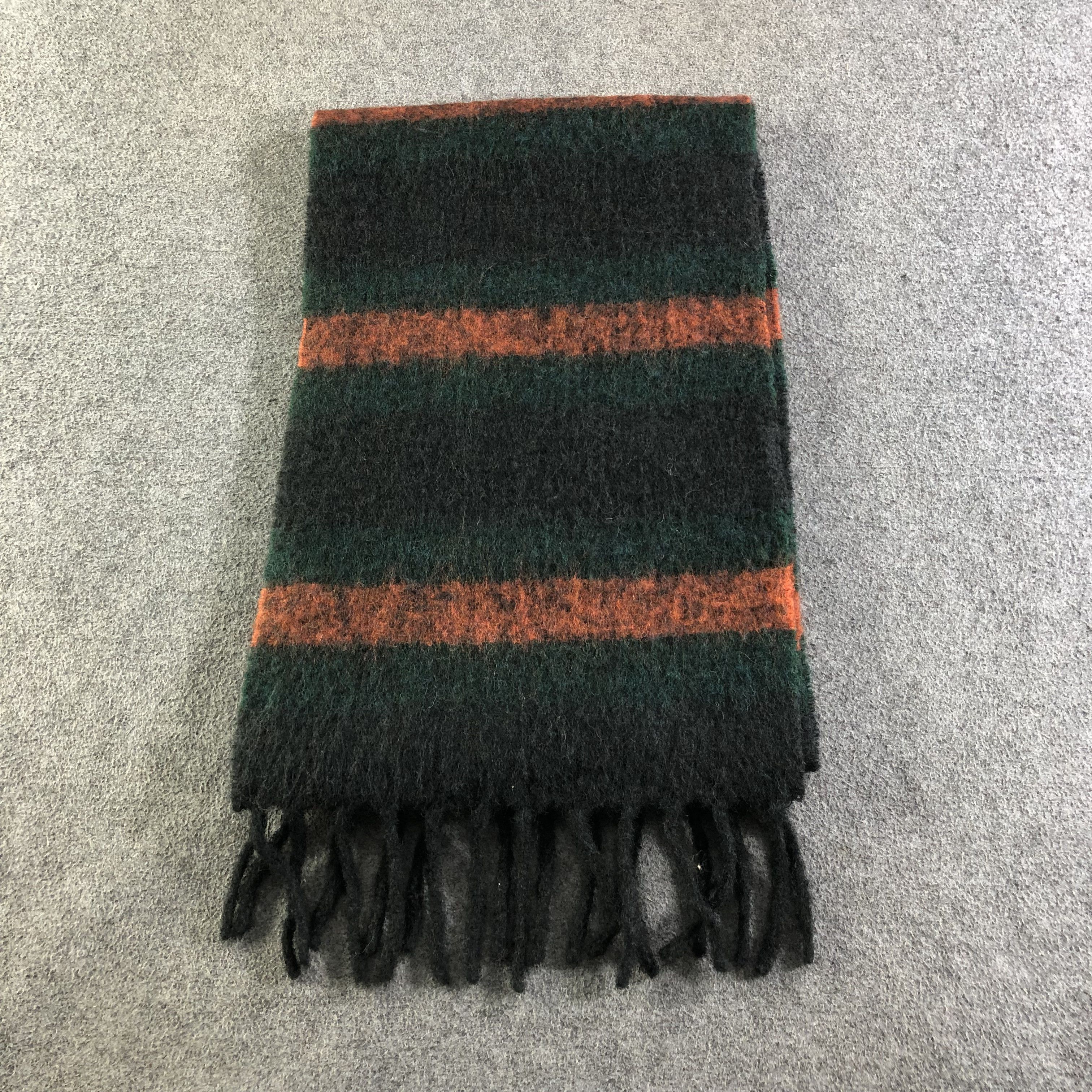 JW Anderson × Uniqlo J.W. Anderson Striped Wool Scarf Muffler Neckwear V2096 Size ONE SIZE - 2 Thumbnail