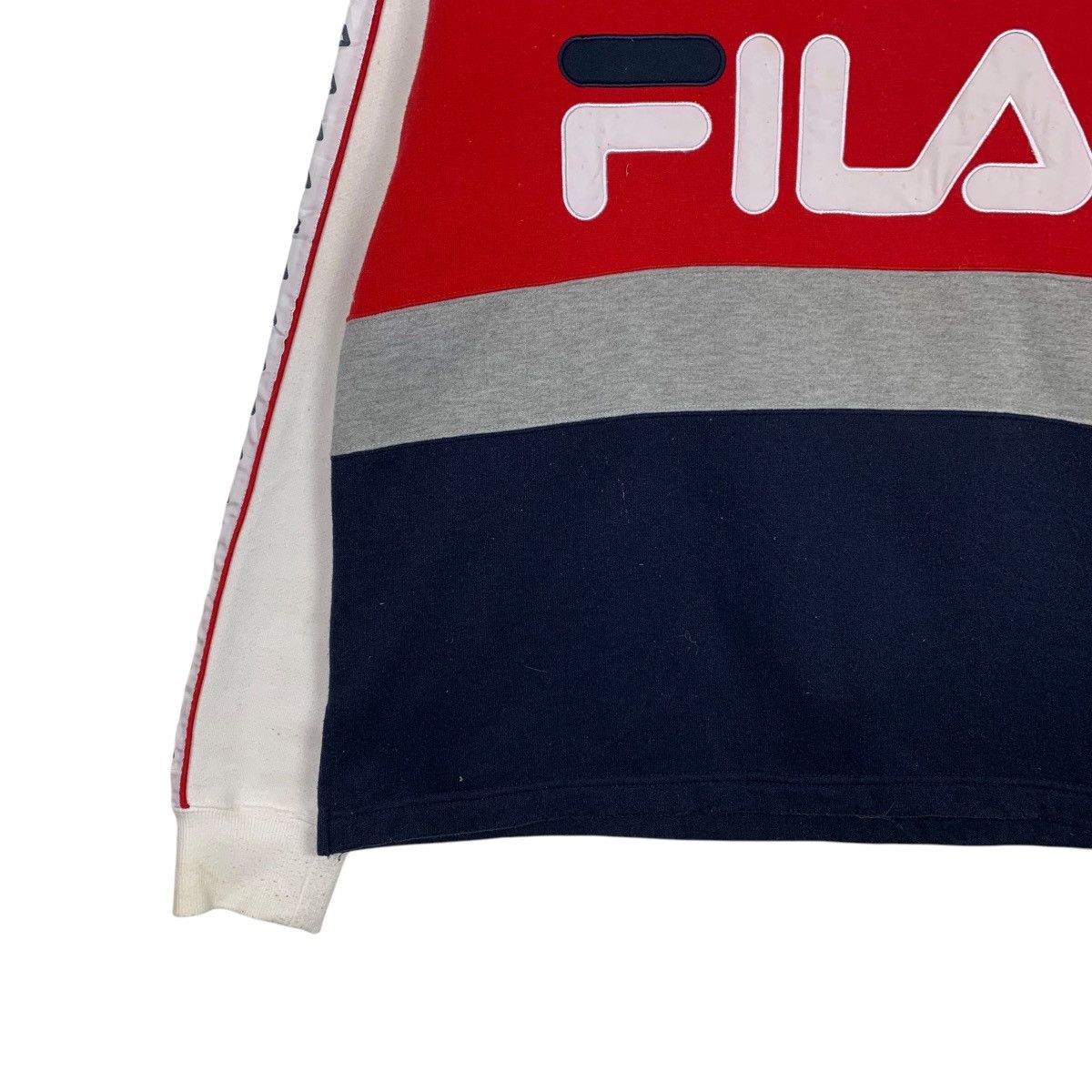 Fila FILA Big Logo Sidetape Crewneck Sweatshirt #2520-C114 Size US M / EU 48-50 / 2 - 3 Thumbnail