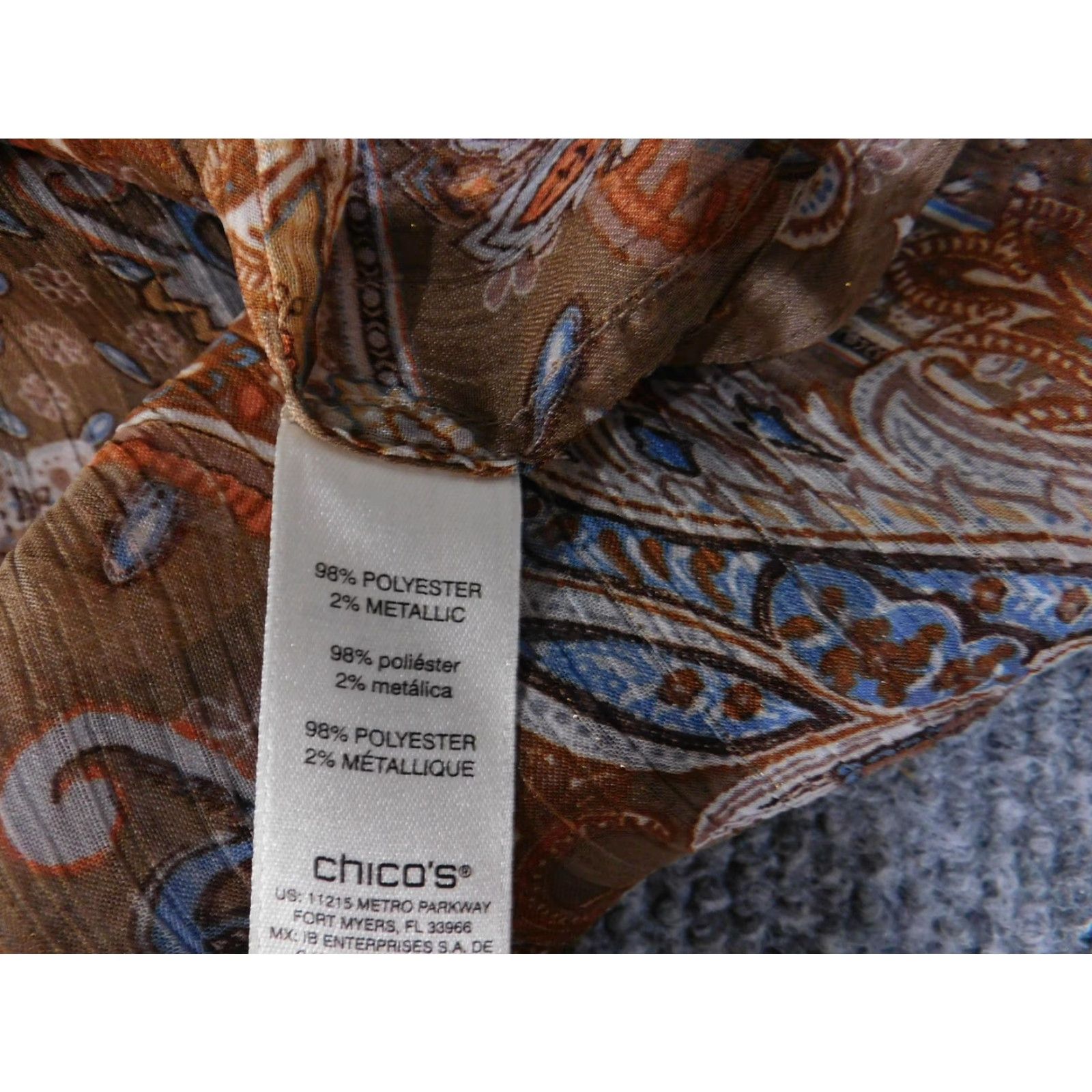Vintage Chico's Blouse Tunic Womens Medium Paisley Patchwork 3/4 Sleeve V-Neck Metallic Lightweight Sheer Boho Shirt Size XS / US 0-2 / IT 36-38 - 7 Thumbnail