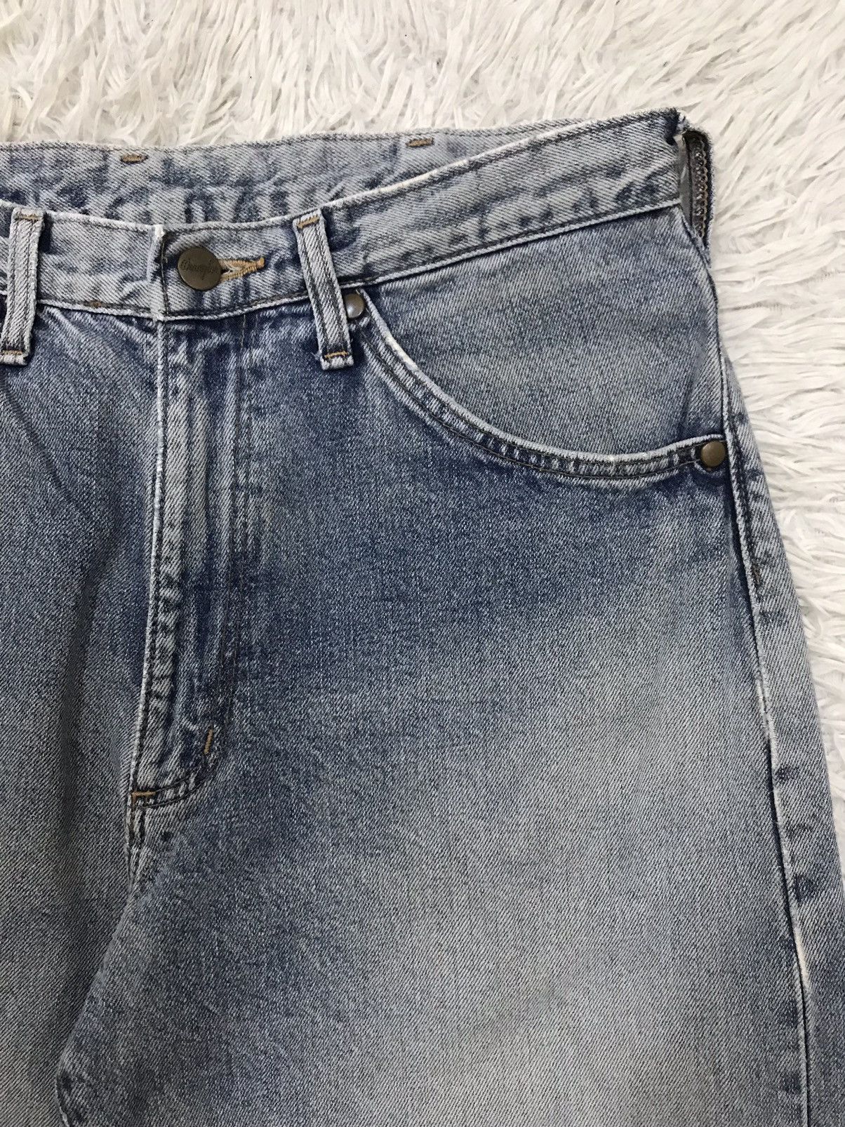 Vintage Vintage Wrangler M1701 Redline Selvedge Distressed Denim Size US 29 - 5 Thumbnail