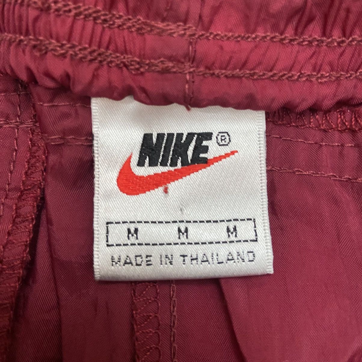 Nike Nike Vintage 90s Maroon Nylon Windbreaker Pants Men’s Medium Size US 32 / EU 48 - 9 Thumbnail