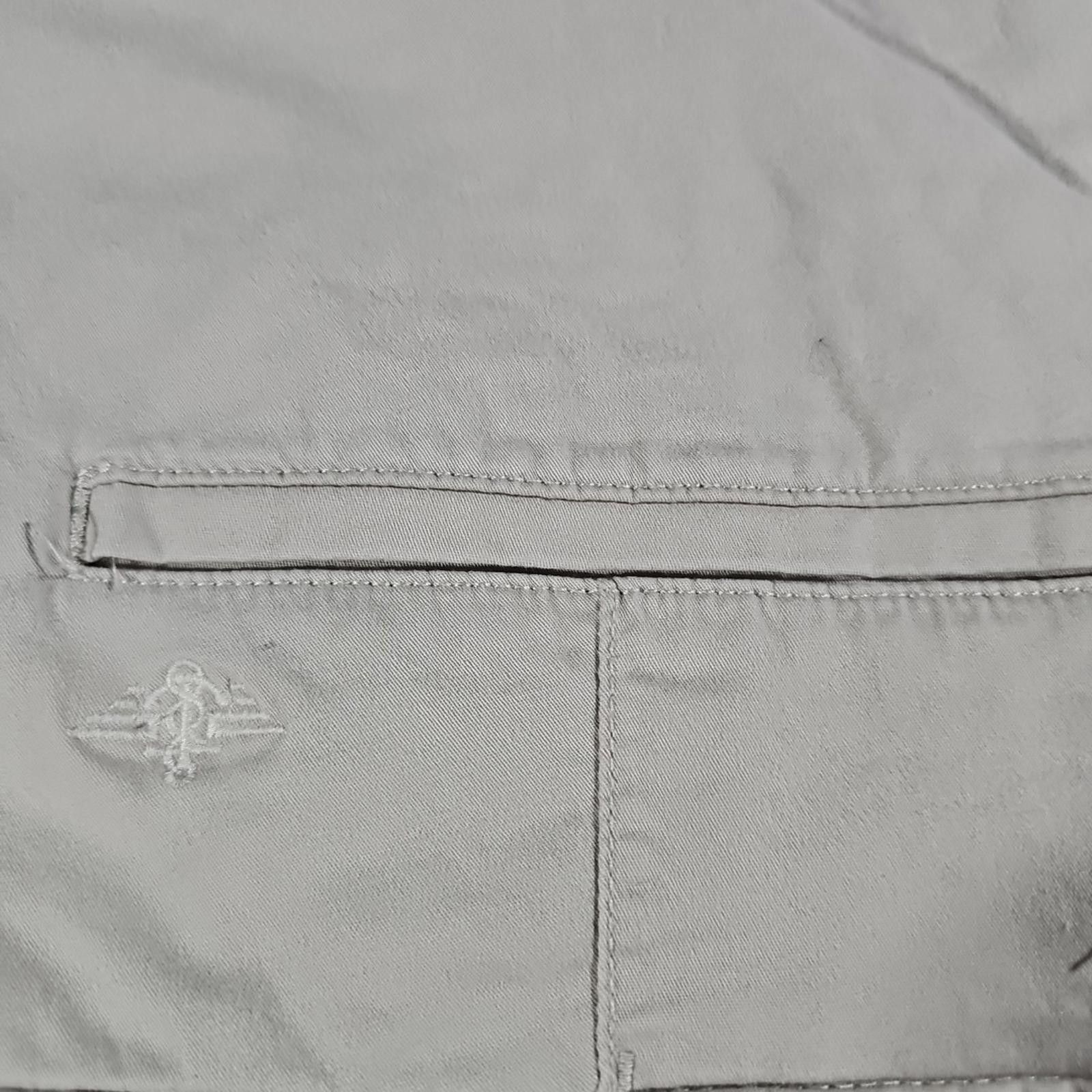 Dockers Dockers Supreme Flex Ultimate Short Sz 38 Beige Shorts Size US 38 / EU 54 - 10 Thumbnail