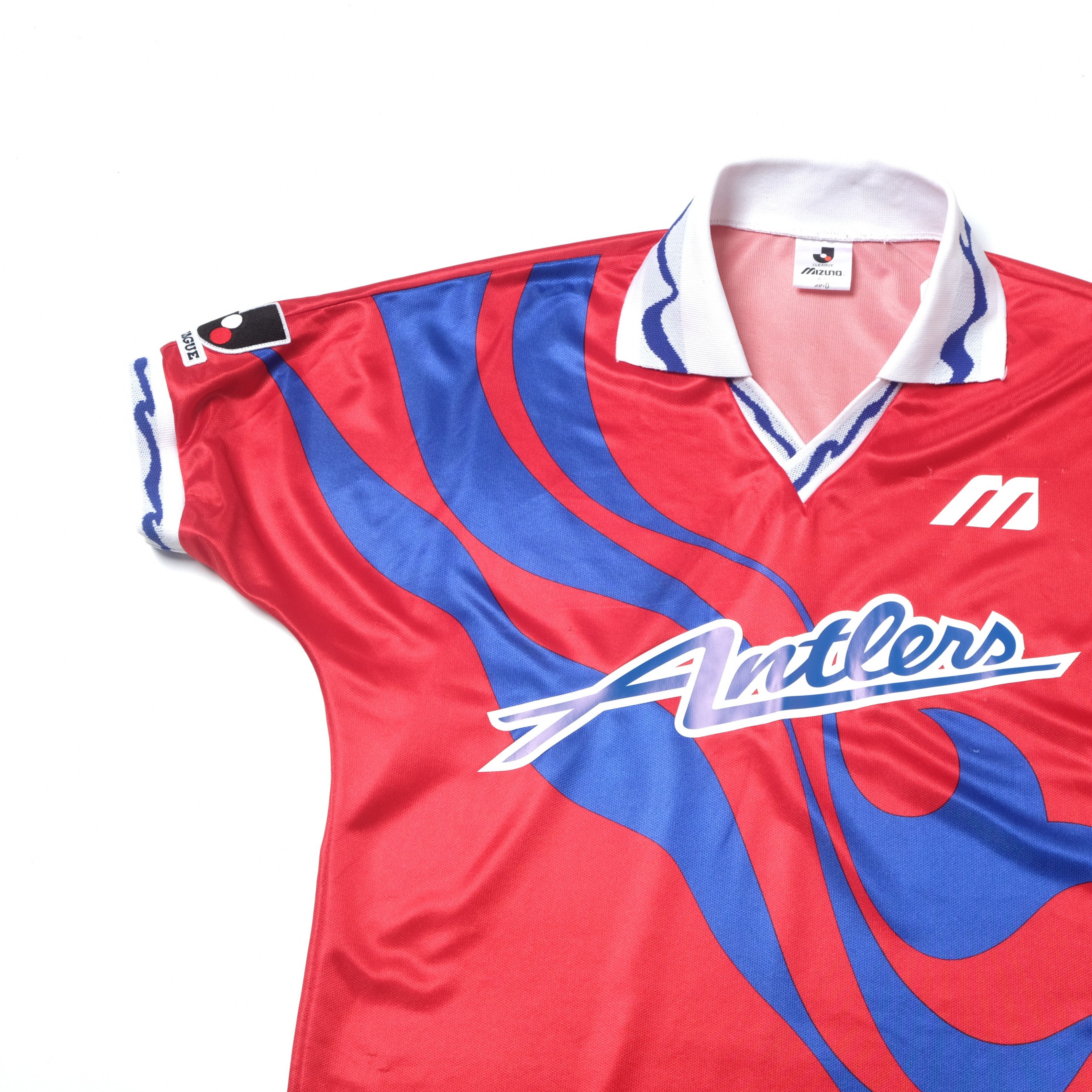 Mizuno 1995/97 Kashima Antlers Home Shirt J-League Mizuno (M) Size US M / EU 48-50 / 2 - 3 Thumbnail