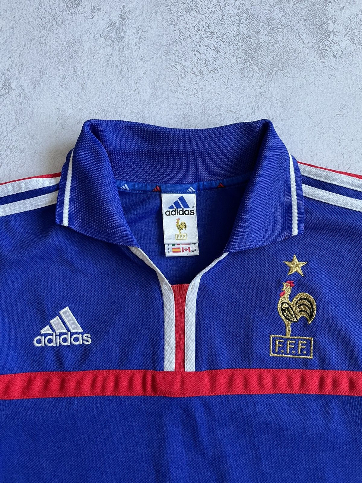 Vintage Adidas France National Team 2000 Home Soccer Jersey Vintage Size US S / EU 44-46 / 1 - 4 Thumbnail