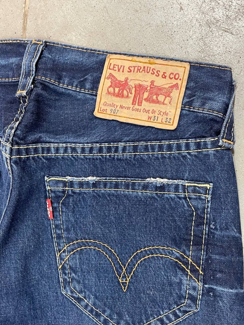 Levi's Flare Washed Vintage Levi’s Jeans Denim Pants Size US 31 - 7 Thumbnail