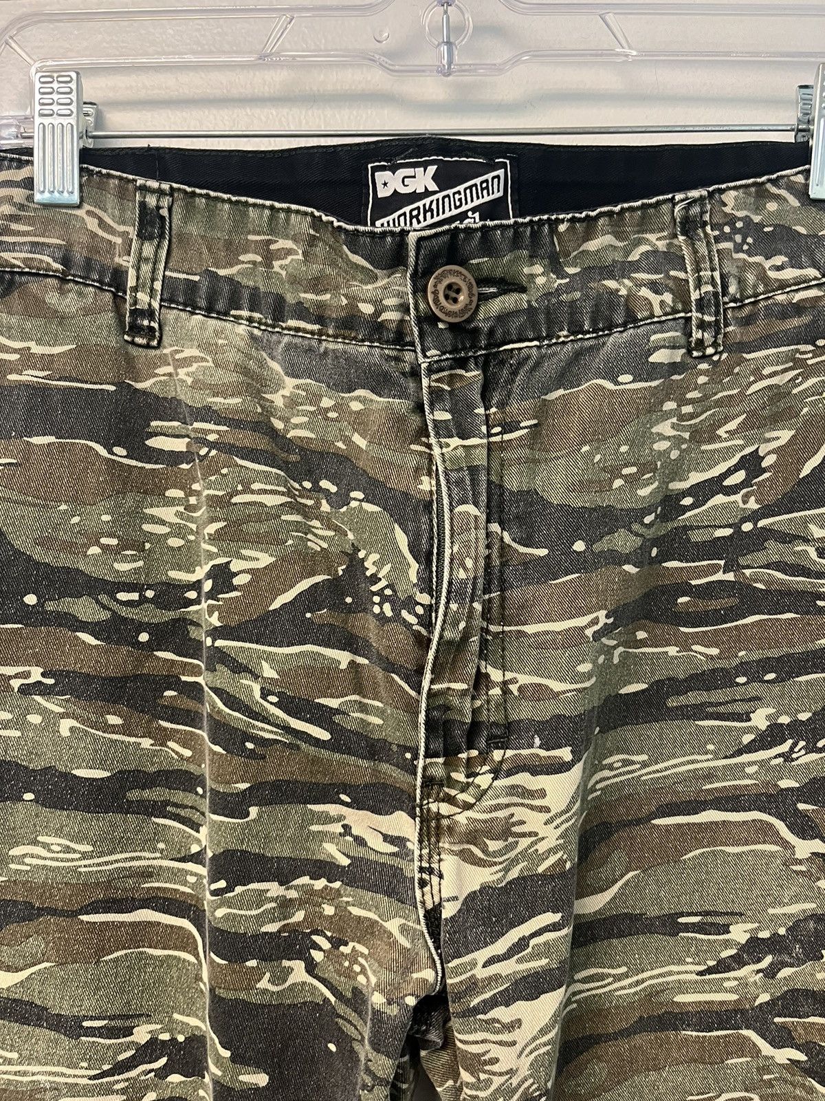 DGK DGK Camo Workingmans Chino Pants Size US 36 / EU 52 - 3 Thumbnail
