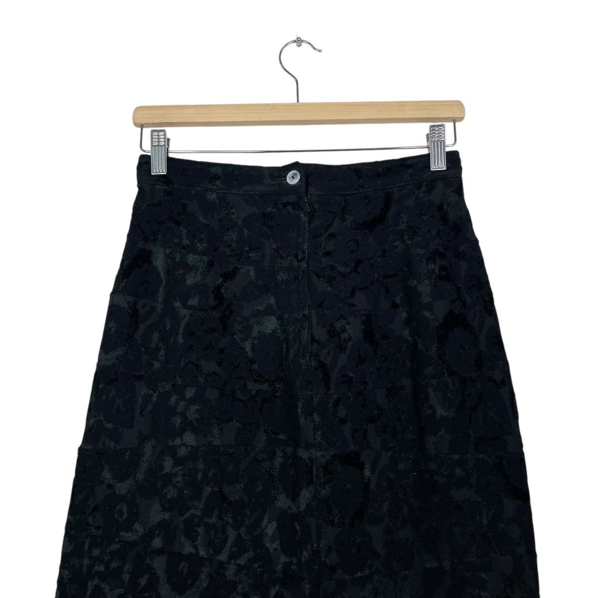 Tricot Comme des Garcons Vintage AD93 Tricot Comme Des Garcons Flower Design Skirt Size 26" / US 2 / IT 38 - 8 Thumbnail