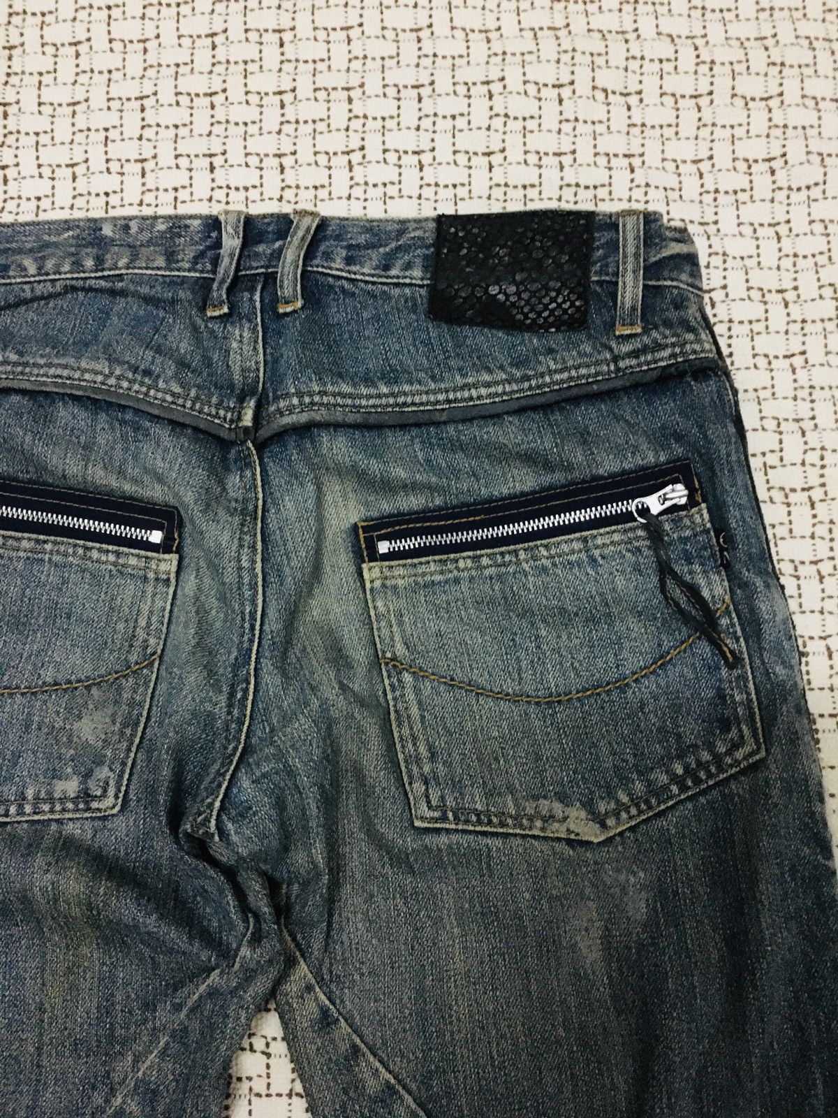Morgan Homme Morgan Homme Distressed Spiral Cut Jeans (Y01) Size US 32 / EU 48 - 5 Thumbnail