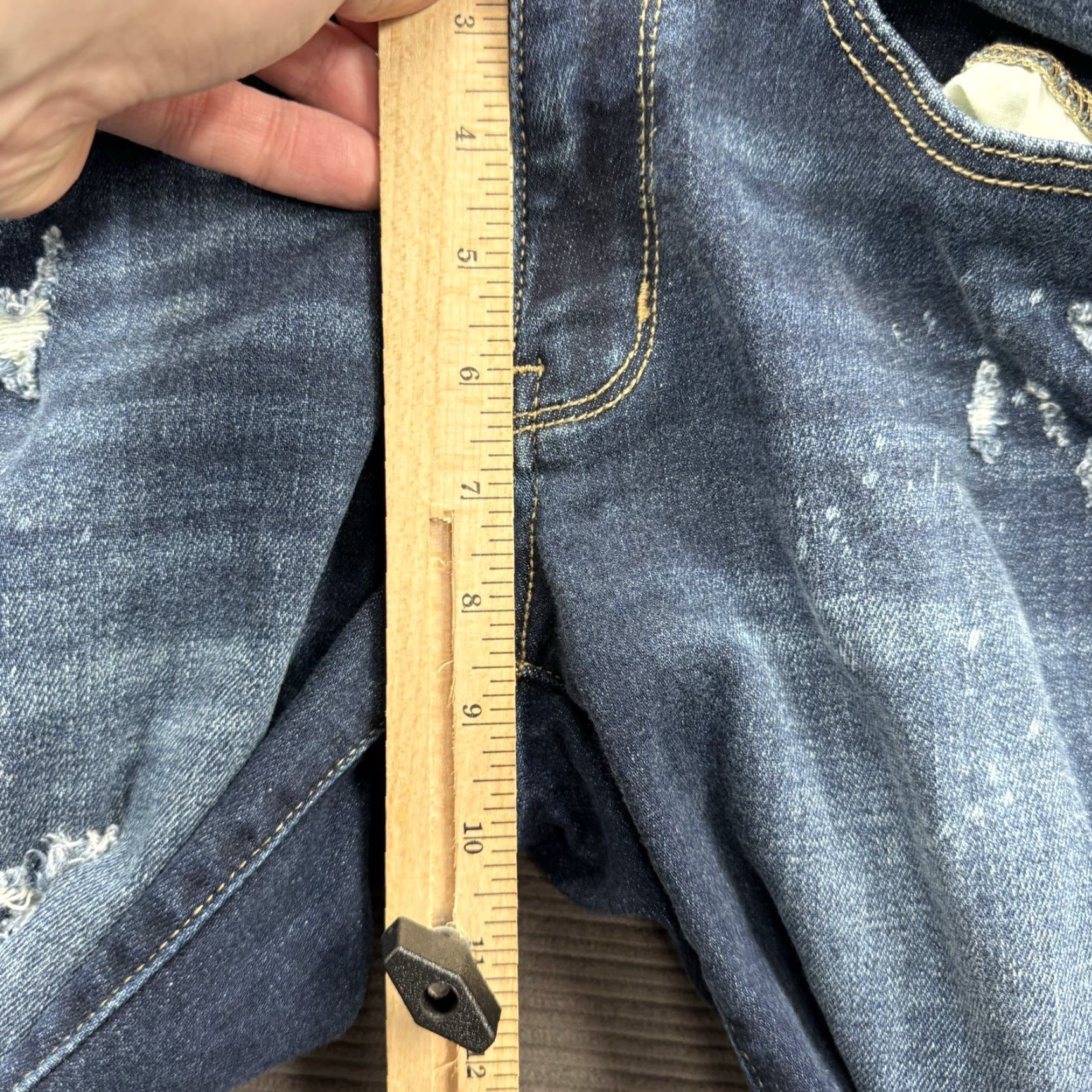 Vintage Judy Blue Jeans Women Jeans 25 Blue Cotton Mid Rise Boyfriend Fit Distressed Comfort Regular Size 25 Inseam 29 Bohemian City Preppy Style Size 42" / US 20 - 6 Thumbnail