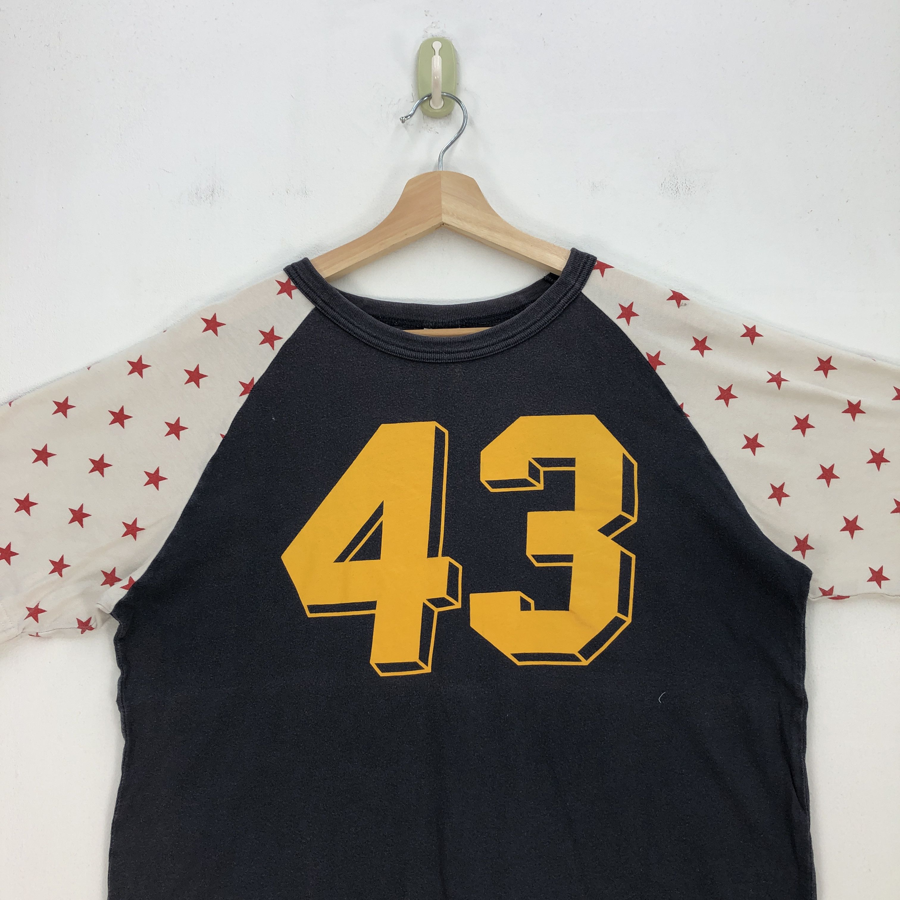 Champion Vintage Champion T Shirt Champion Shamrocks Tees Size US M / EU 48-50 / 2 - 2 Thumbnail