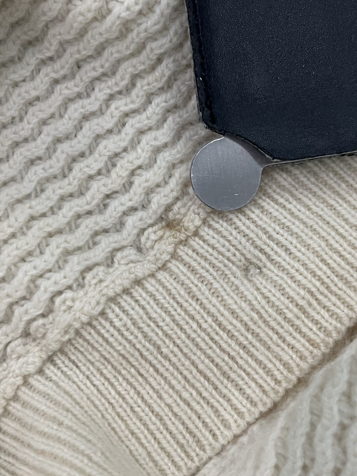 Maison Margiela Maison Margiela SS15 Line 4 Button Knit Cardigan Size US S / EU 44-46 / 1 - 17 Thumbnail