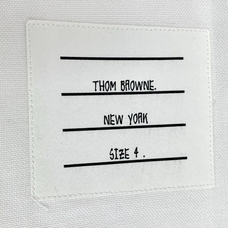 Thom Browne Thom Browne size4 Turn down single row buttoned long sleeve Size US XL / EU 56 / 4 - 5 Thumbnail