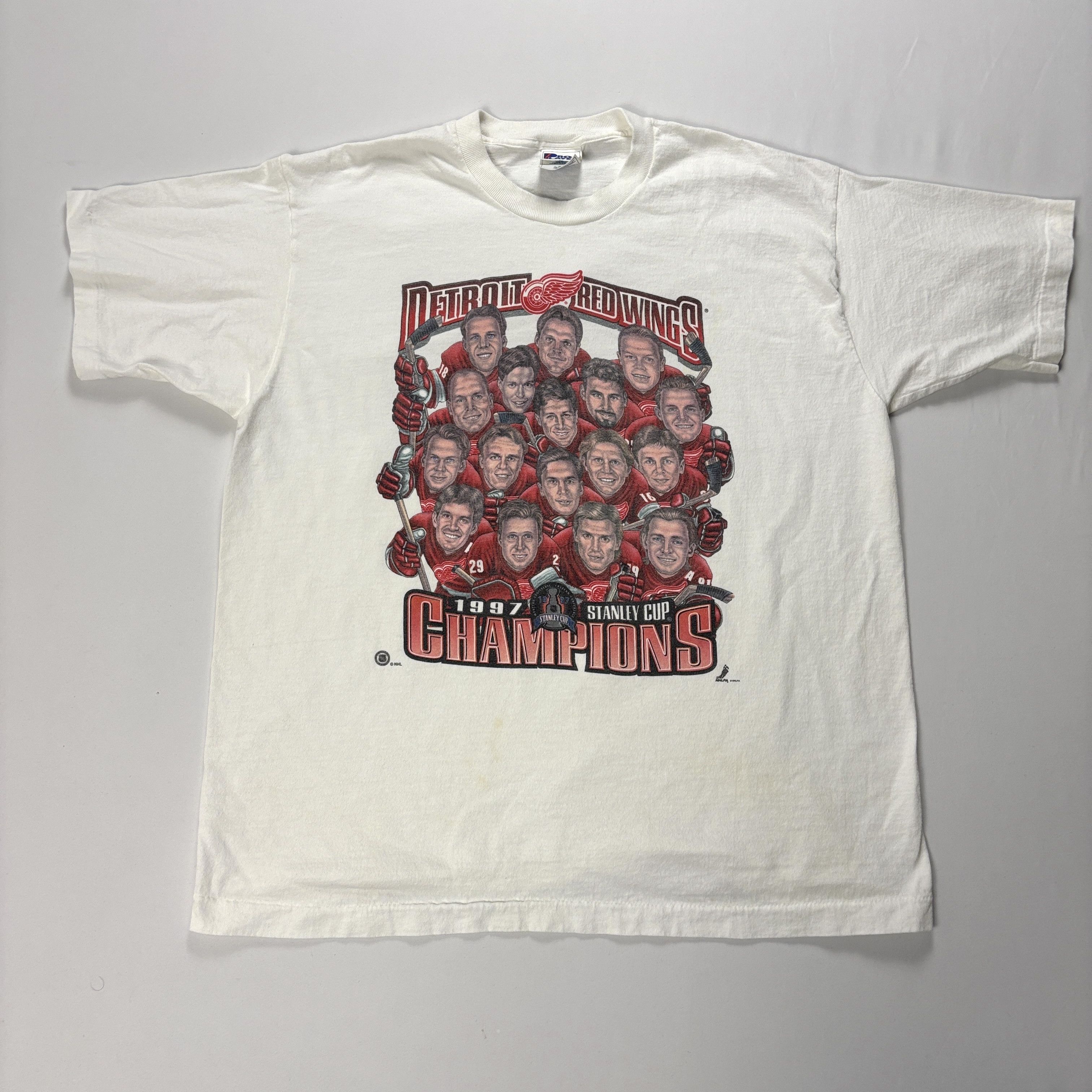 Pro Player VTG Detroit Red Wings Pro Player 97 Stanley Cup Champs Shirt Size US XL / EU 56 / 4 - 1 Thumbnail