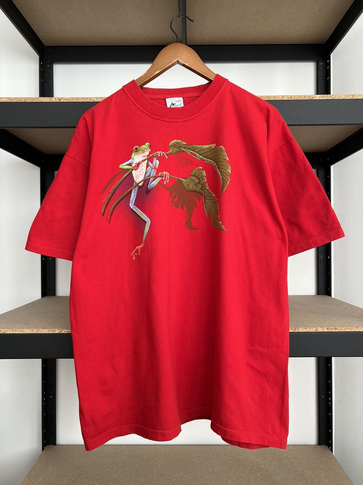 Vintage Vintage 1991 Harlequin Frog Ken Drewke Nature Red T-shirt Size US XL / EU 56 / 4 - 1 Thumbnail