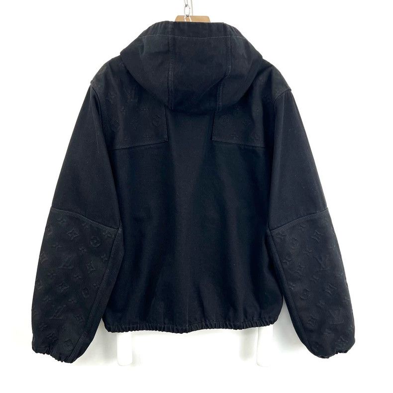 Louis Vuitton Louis Vuitton Black lumberjack embossed full-print denim ja Size US M / EU 48-50 / 2 - 3 Thumbnail