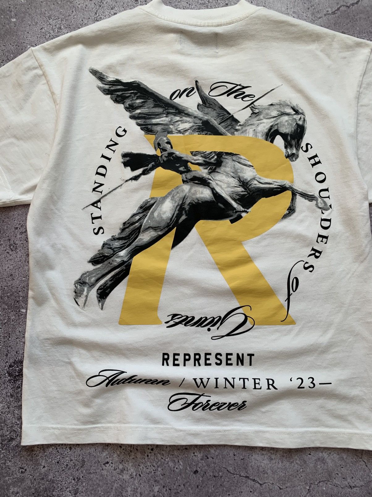 Represent Clo. 🔥REPRESENT GIANTS T-SHIRT TEE Size US S / EU 44-46 / 1 - 2 Thumbnail