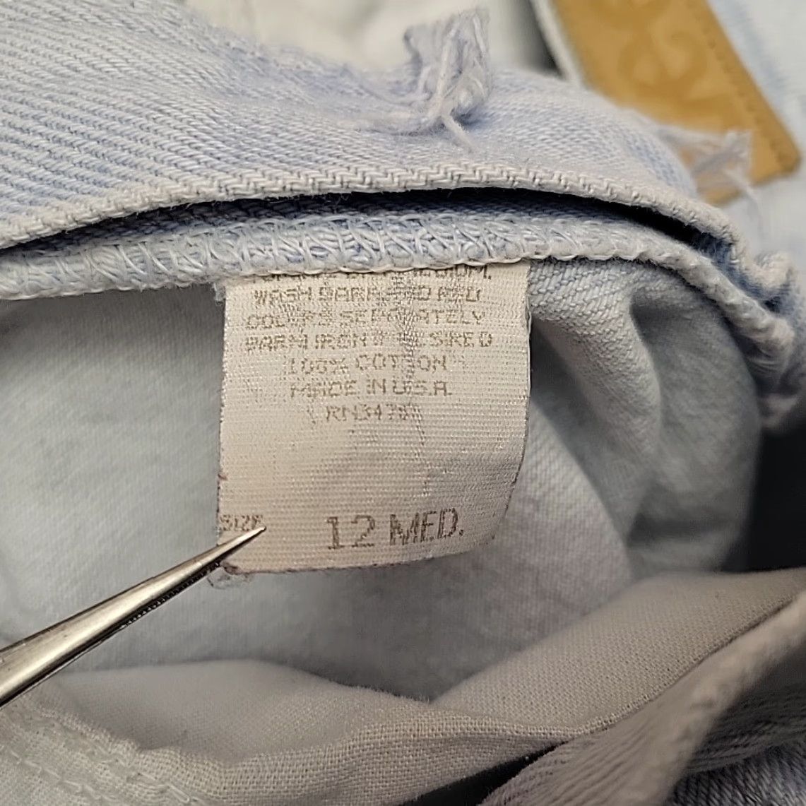 Lee VINTAGE Lee Jeans Womens 12 Medium 30x30 Blue Lightwash Denim High Rise Made in USA Casual Retro 90s Womens Jeans Size 34" / US 12 / IT 48 - 6 Thumbnail