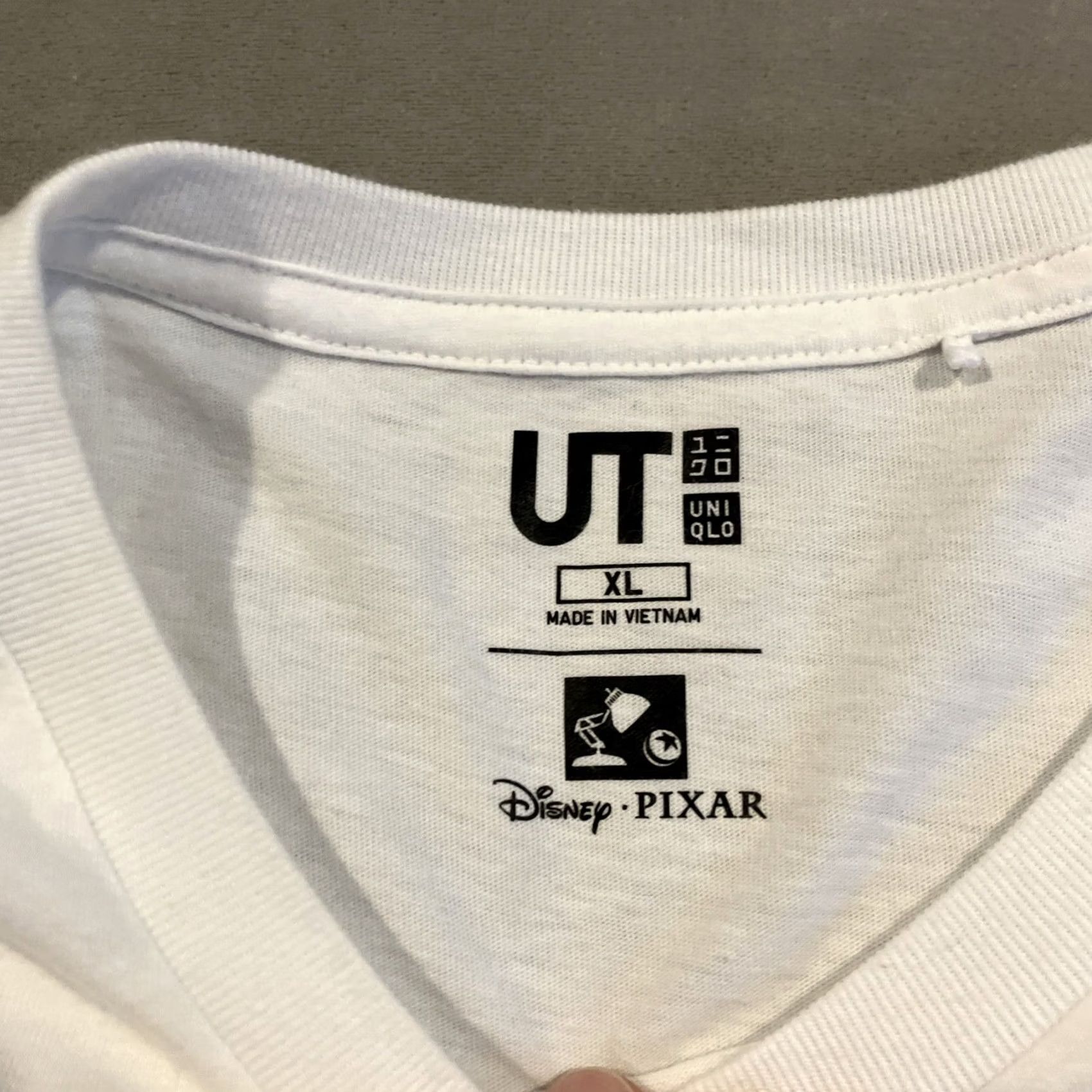 Uniqlo Uniqlo X Pixar Monsters Inc Toy Story Cars Dory T Shirt XL Men White Awesome Size US XL / EU 56 / 4 - 3 Thumbnail