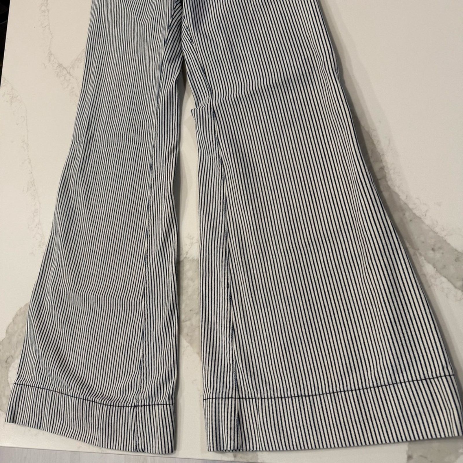 Show Me Your MuMu Show Me Your Mumu Farrah Flare Striped Denim Jeans Womens 27 Size 27" / US 4 / IT 40 - 3 Thumbnail