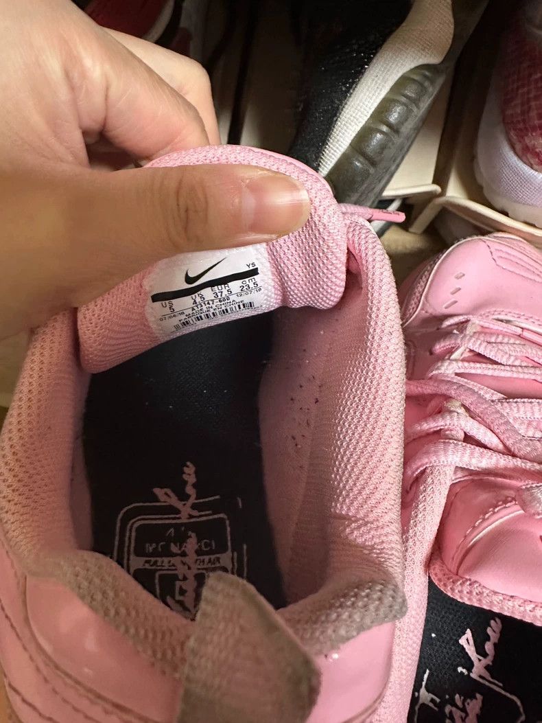 Martine Rose Martine Rose Nike Air Monarch 4 Co branded Alien Low cut D Size US 7 / IT 37 - 3 Thumbnail